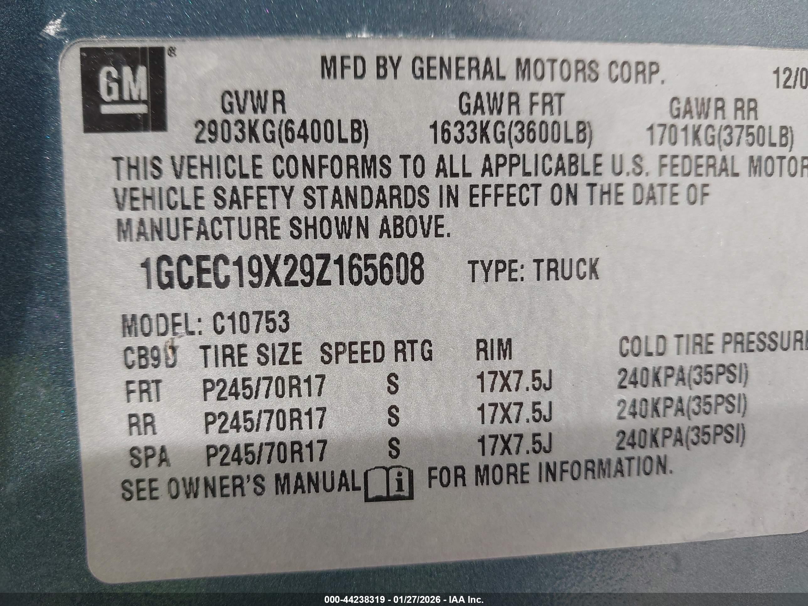 CHEVROLET SILVERADO image 9