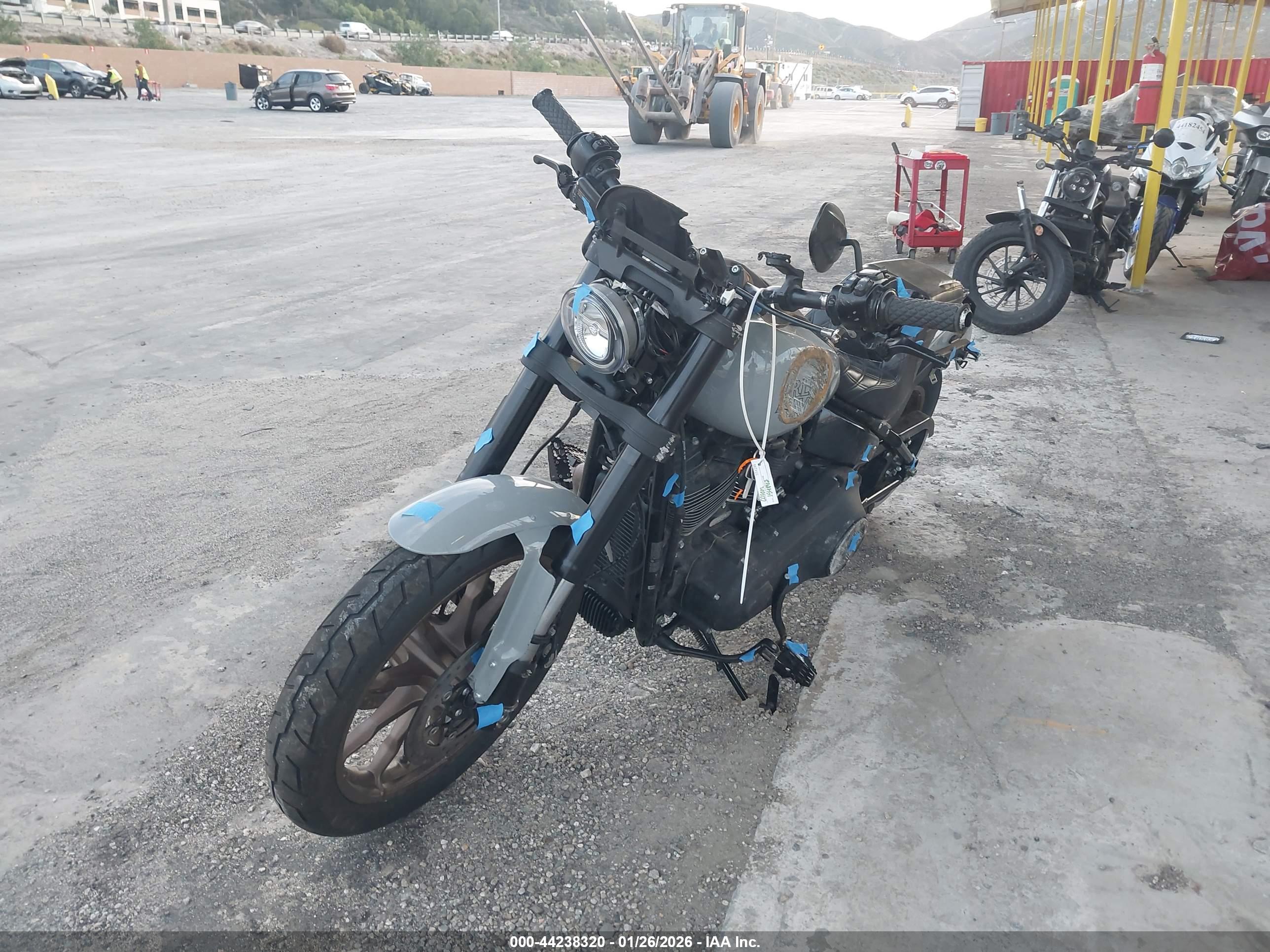 HARLEY-DAVIDSON FXLRS image 2