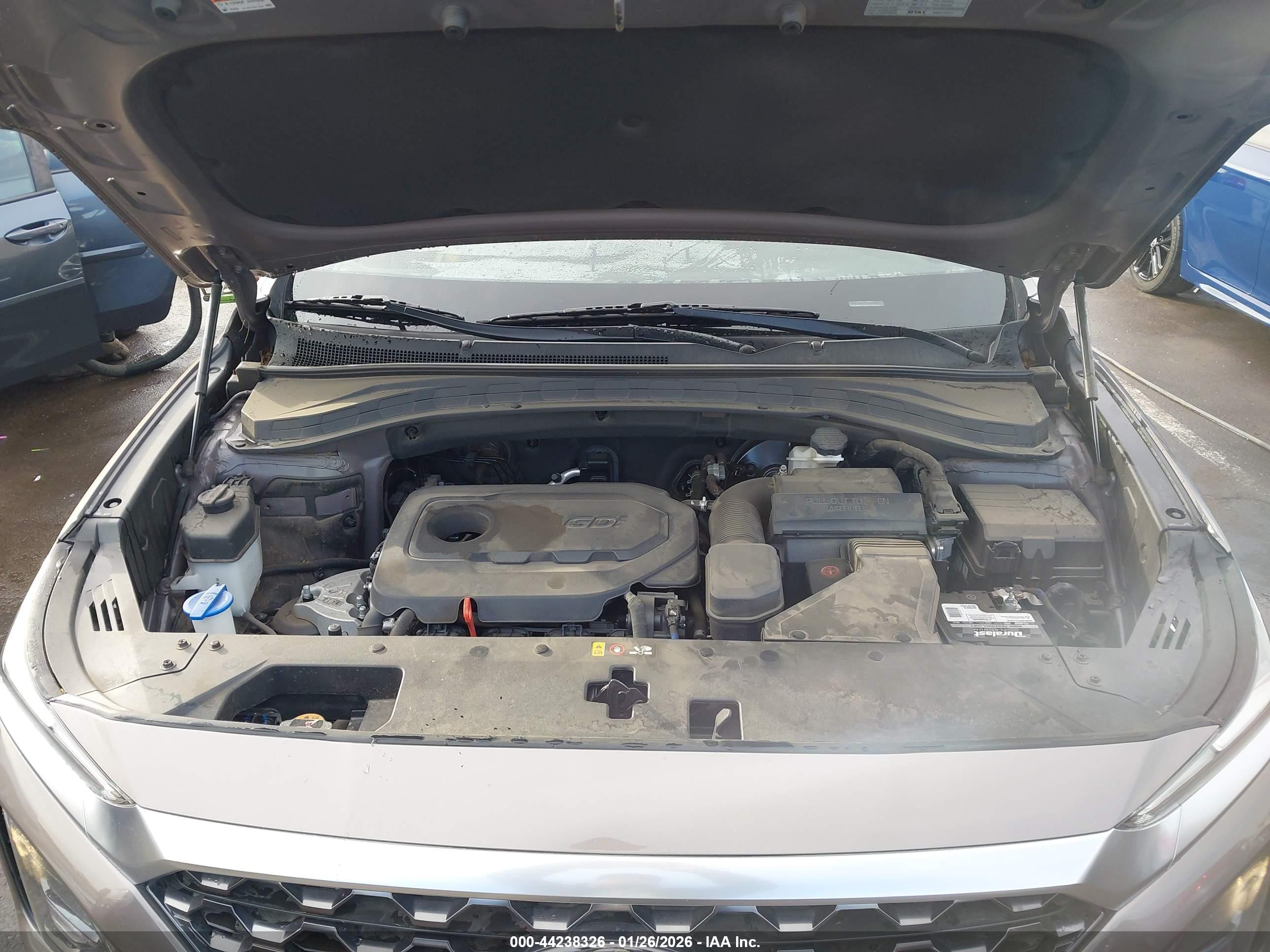HYUNDAI SANTA image 10
