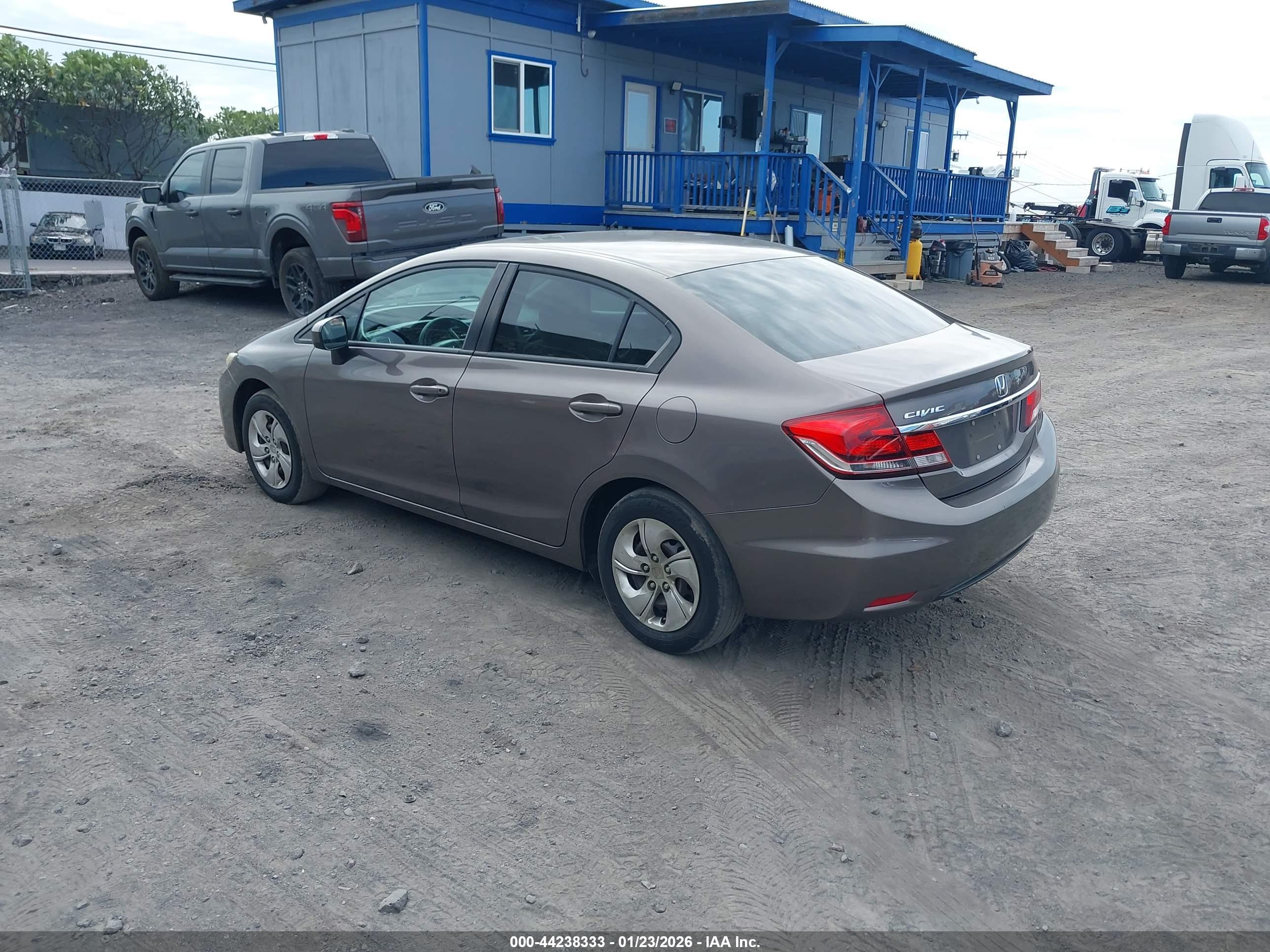 HONDA CIVIC image 3