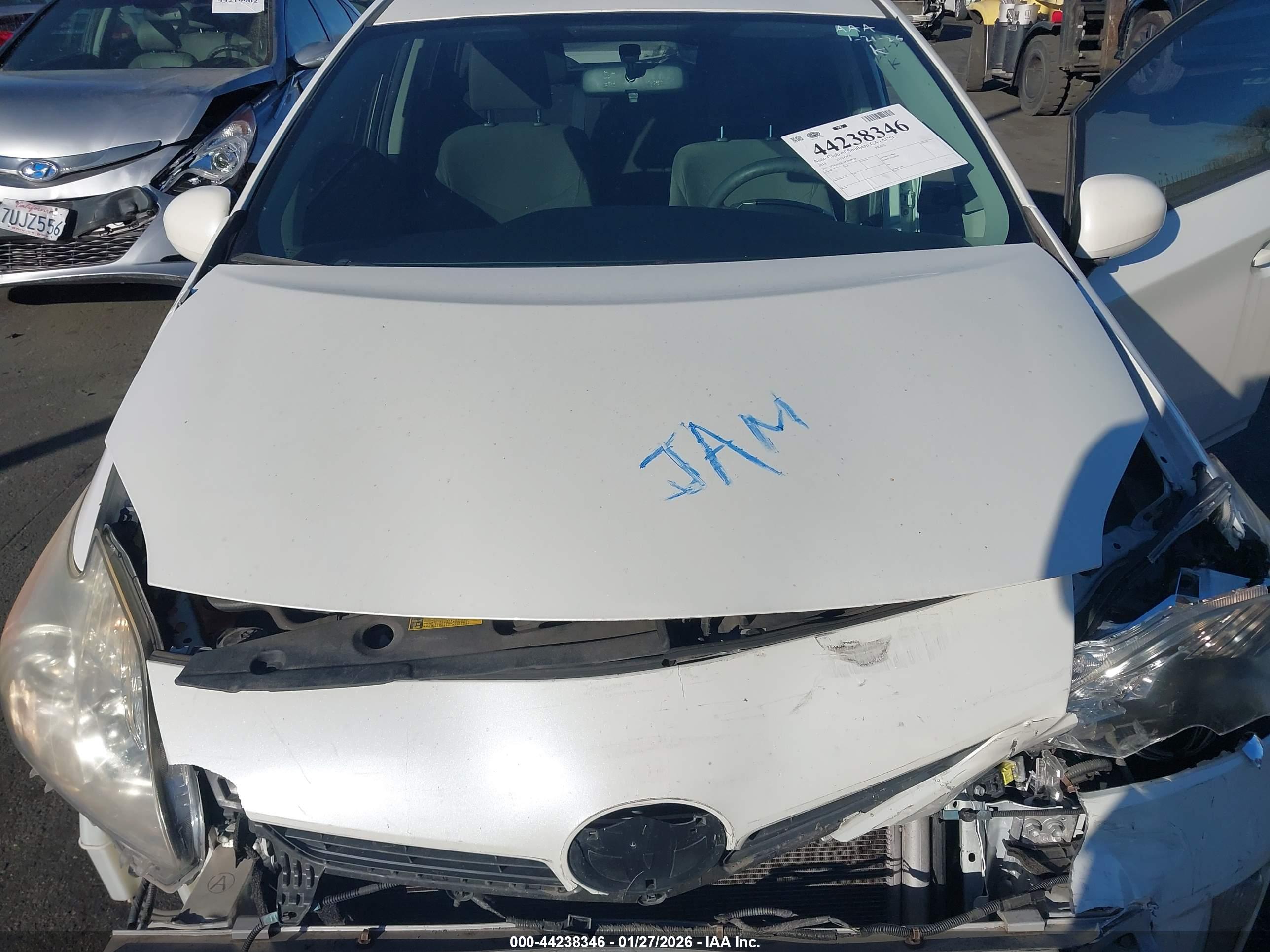 TOYOTA PRIUS image 10