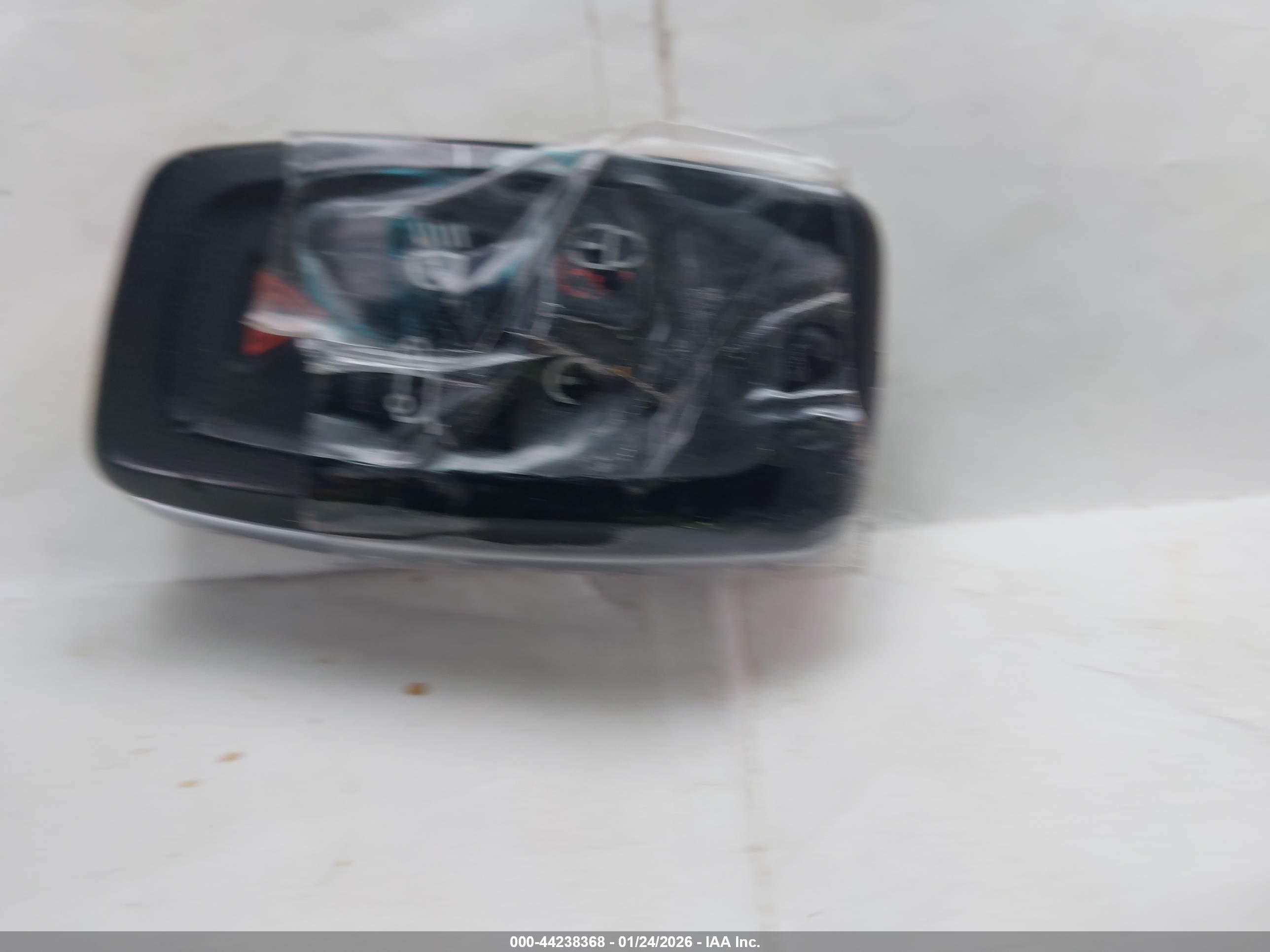 LAND ROVER image 11