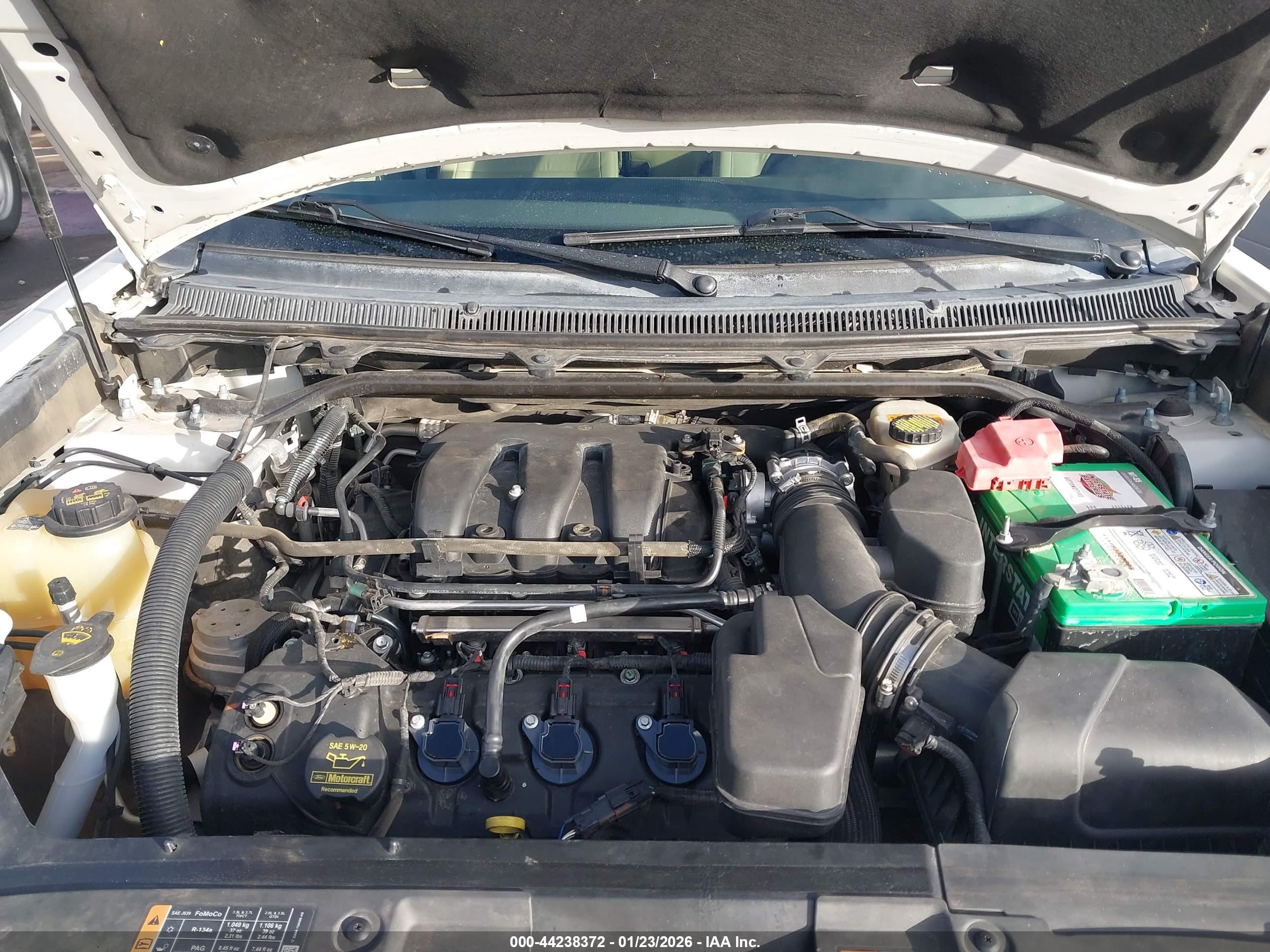 FORD FLEX image 10
