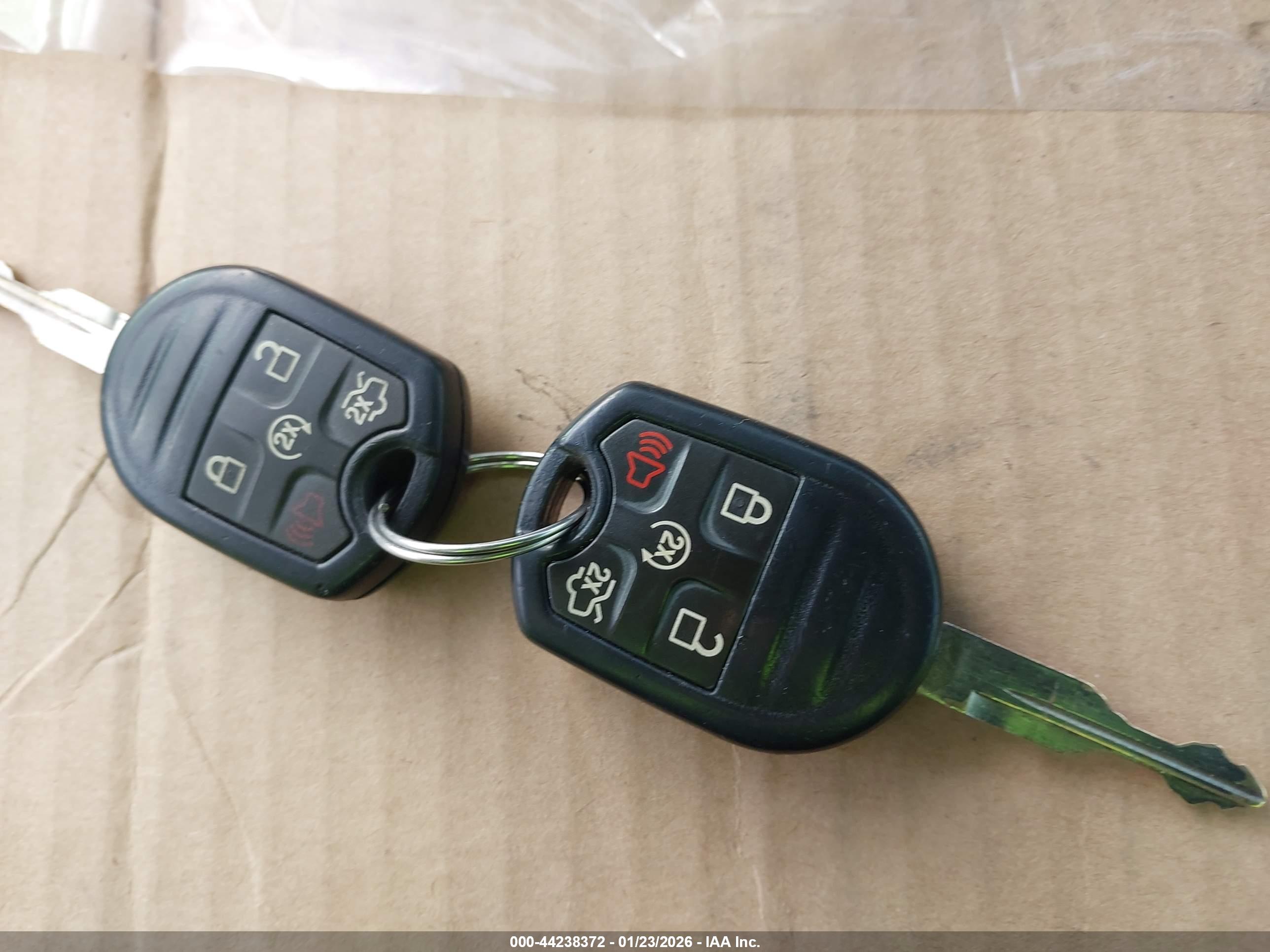 FORD FLEX image 11