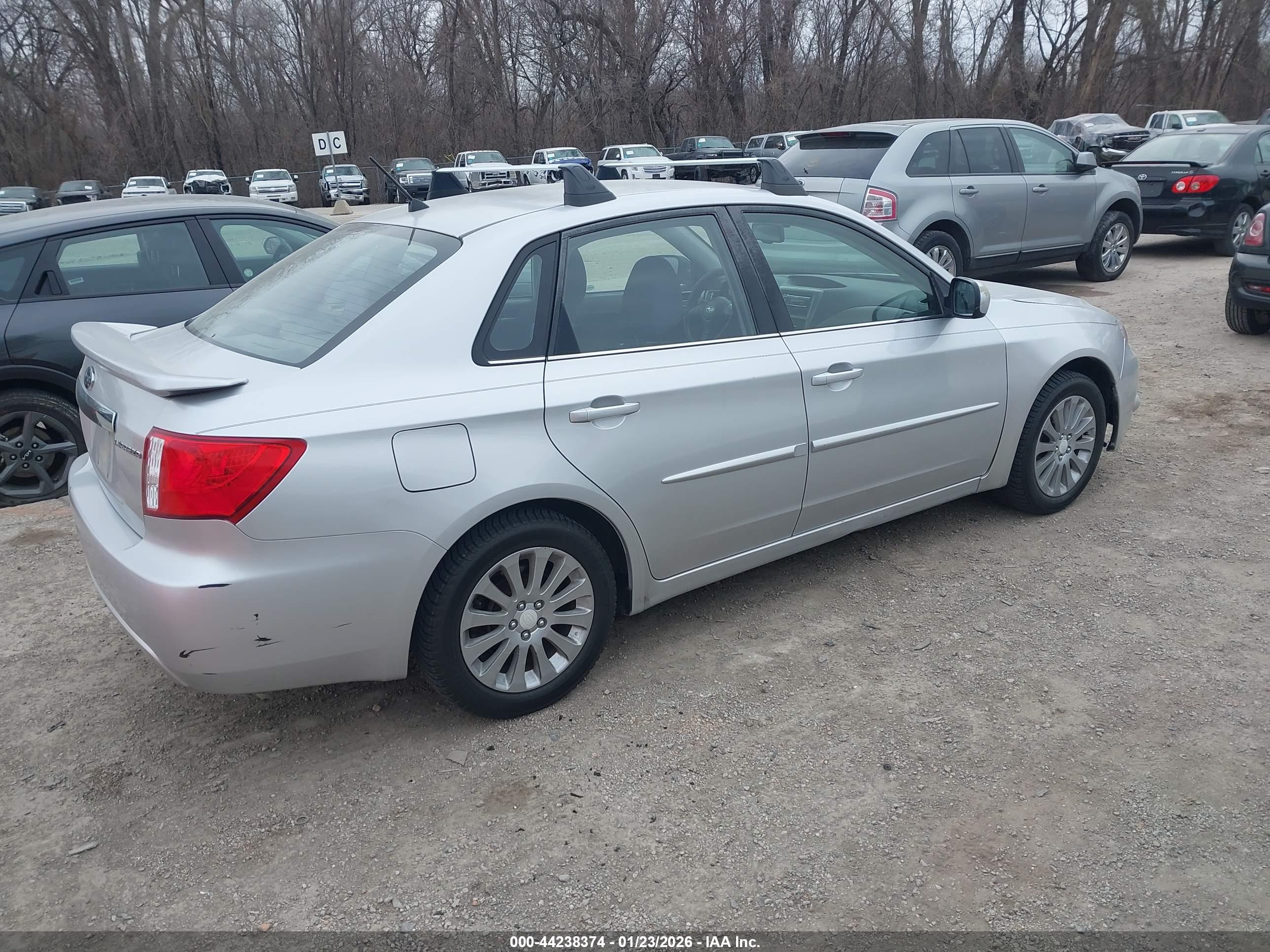 SUBARU IMPREZA image 4