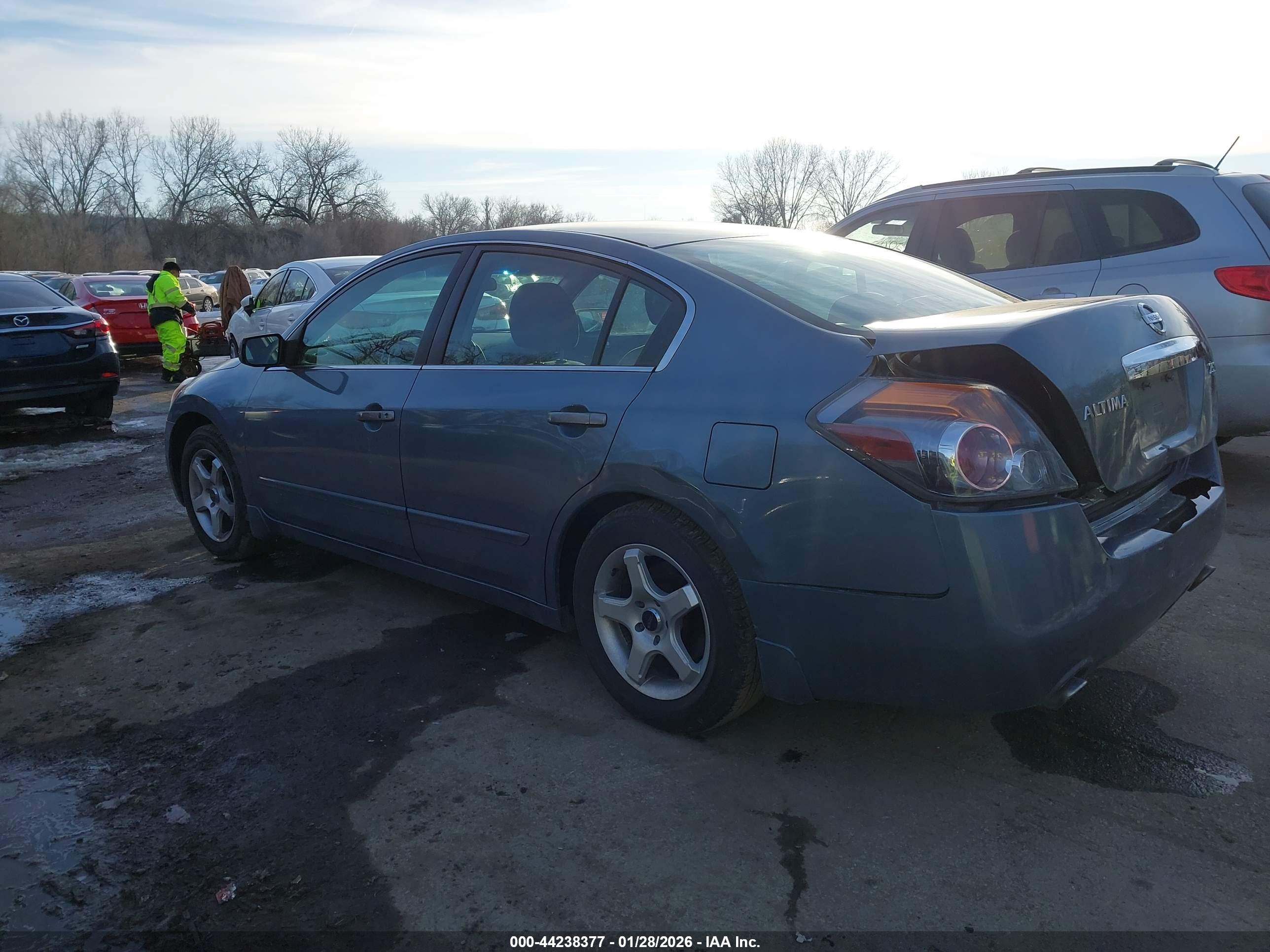 NISSAN ALTIMA image 3