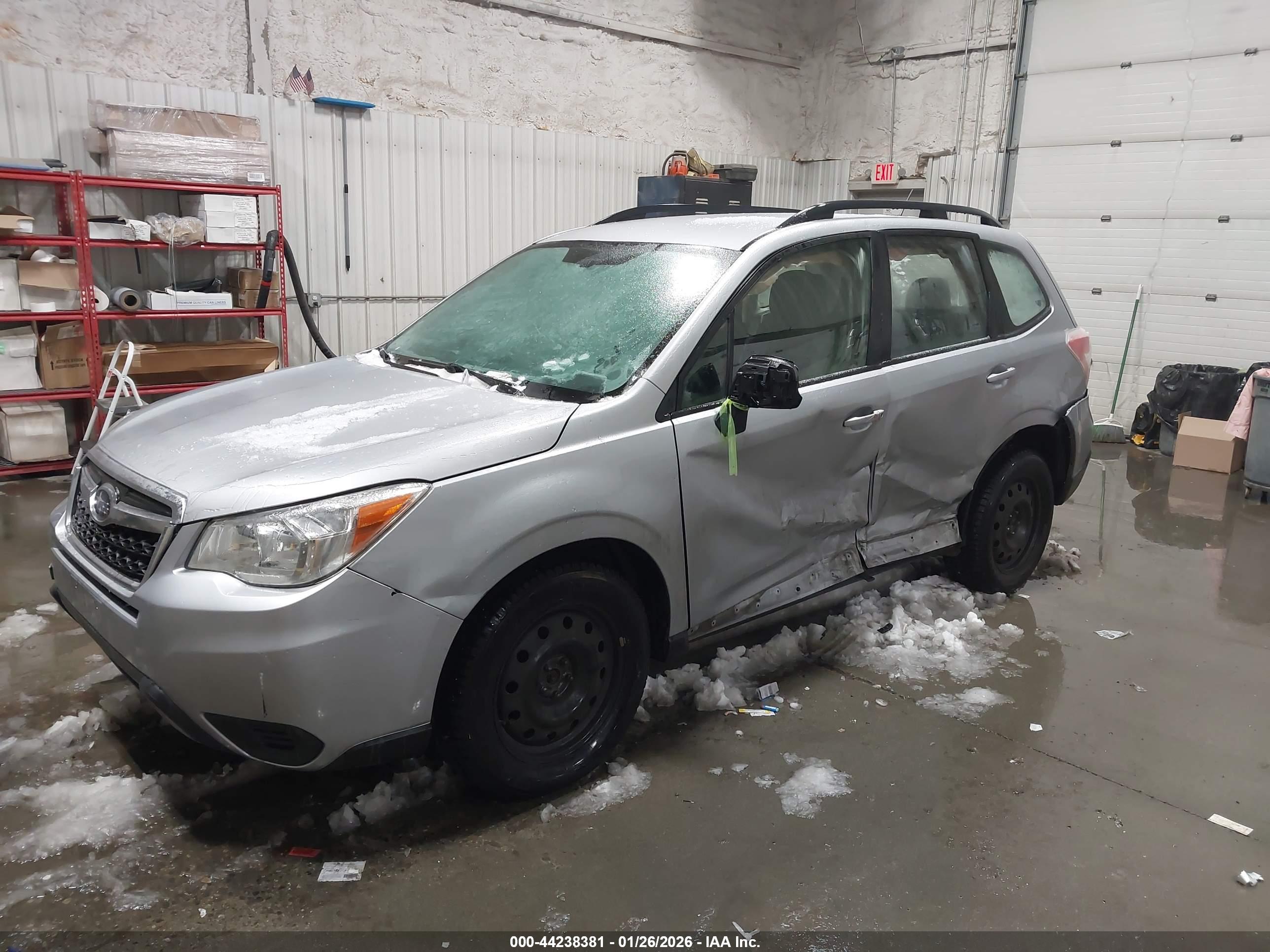 SUBARU FORESTER image 2