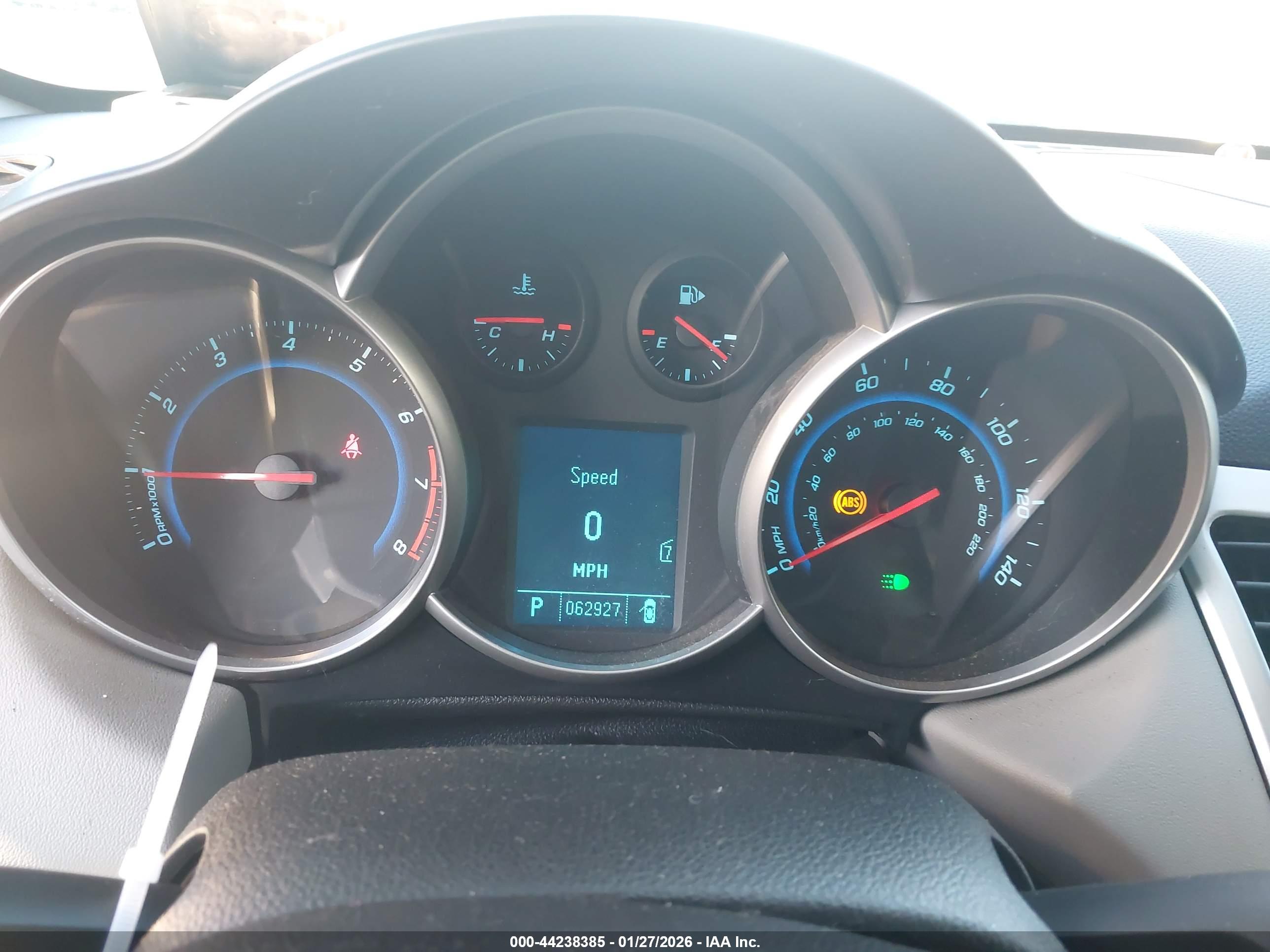 CHEVROLET CRUZE image 7