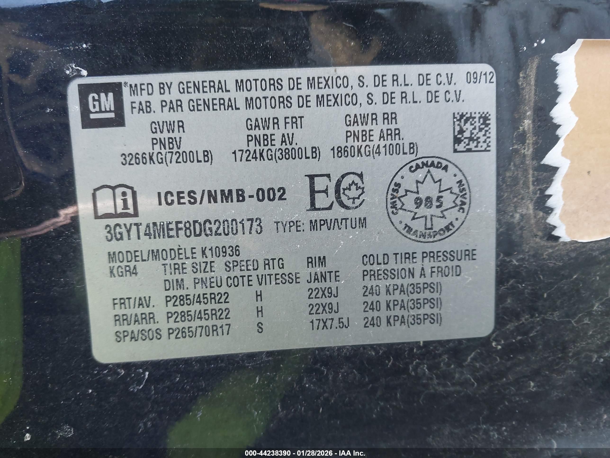 CADILLAC ESCALADE image 9