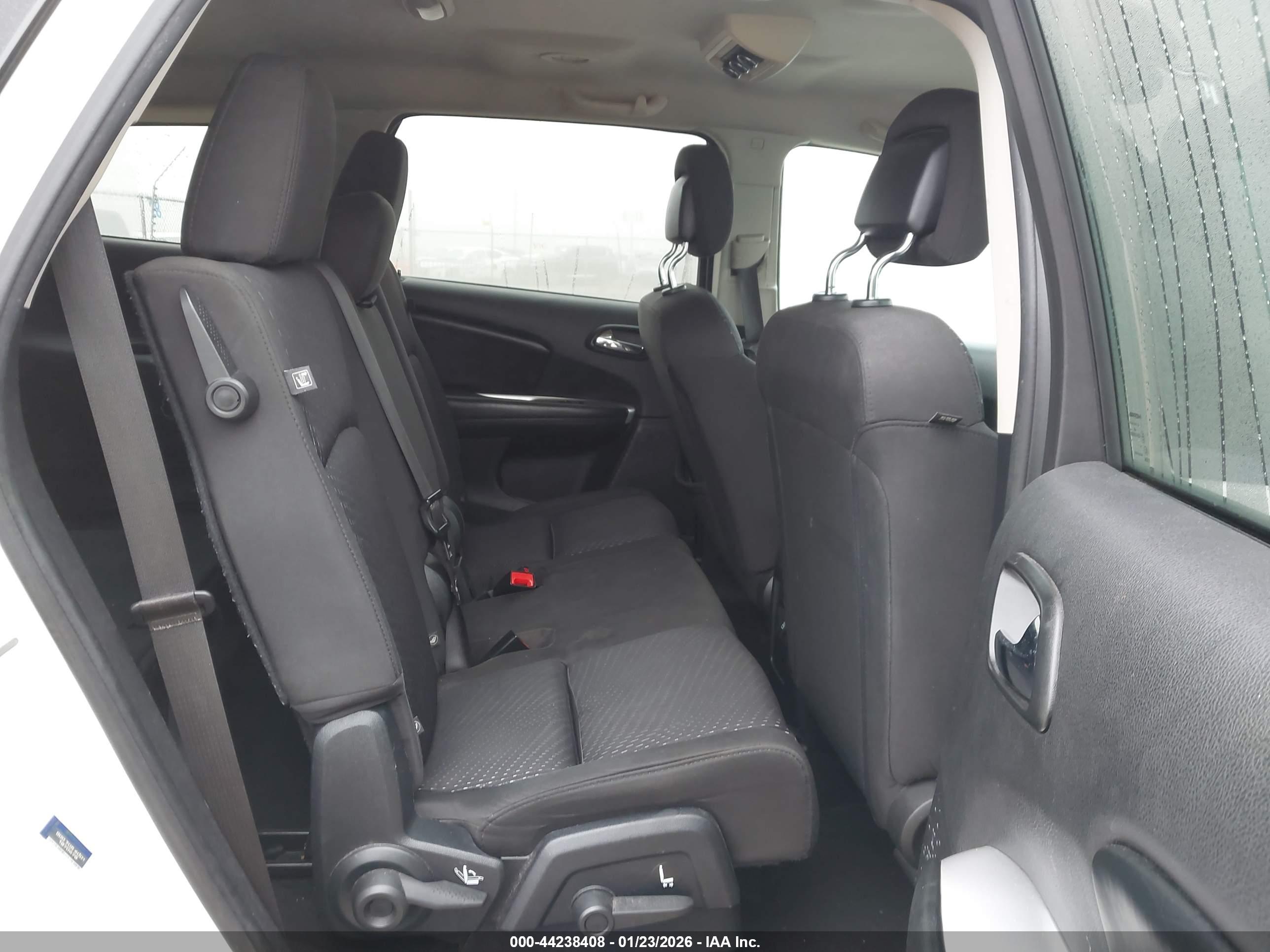 DODGE JOURNEY image 8