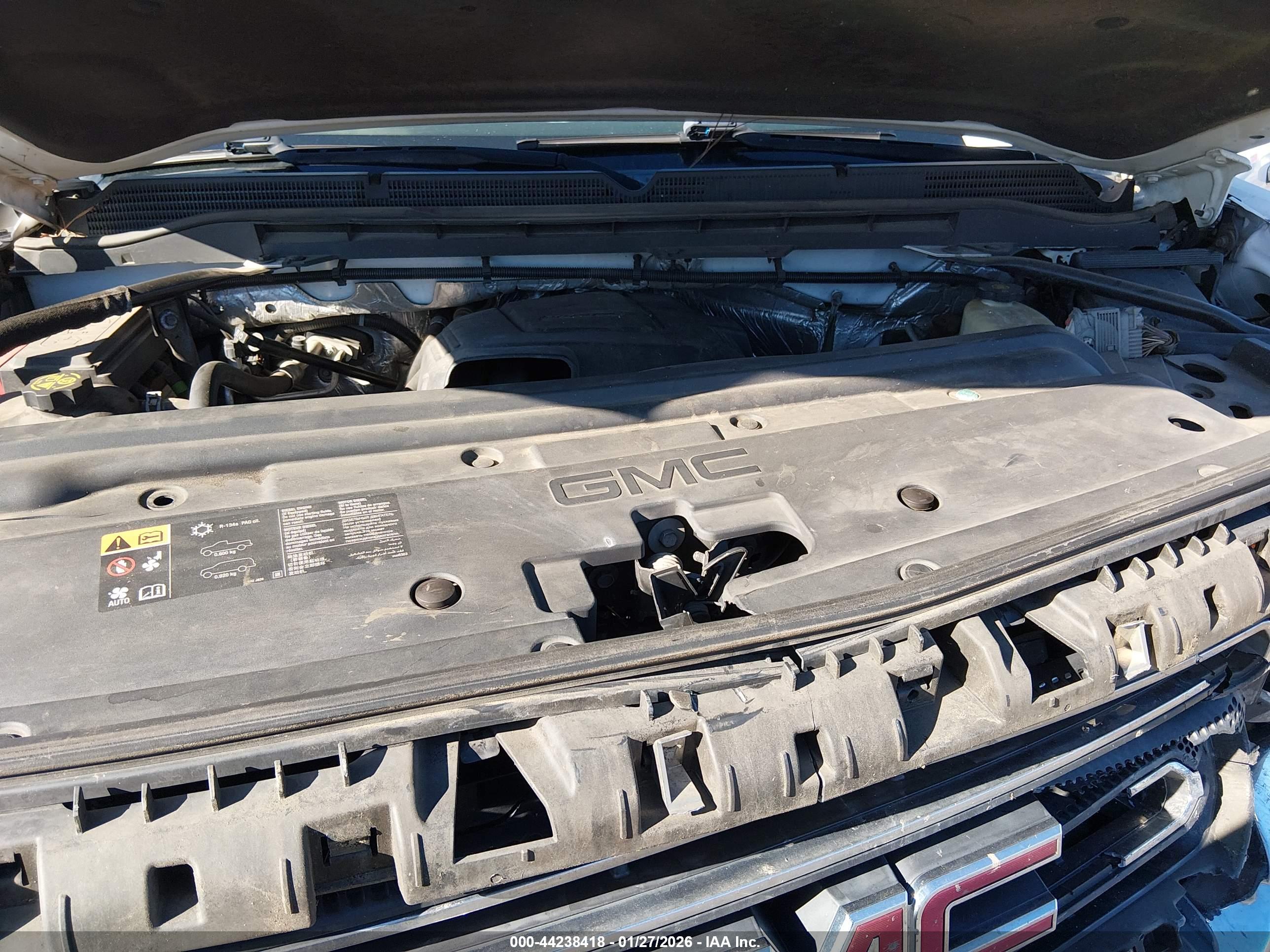 GMC SIERRA image 10