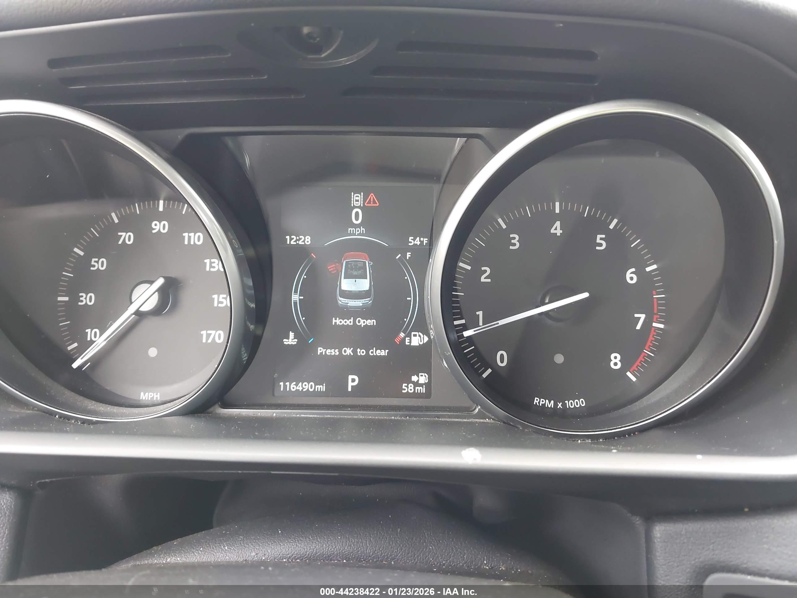 LAND ROVER image 7