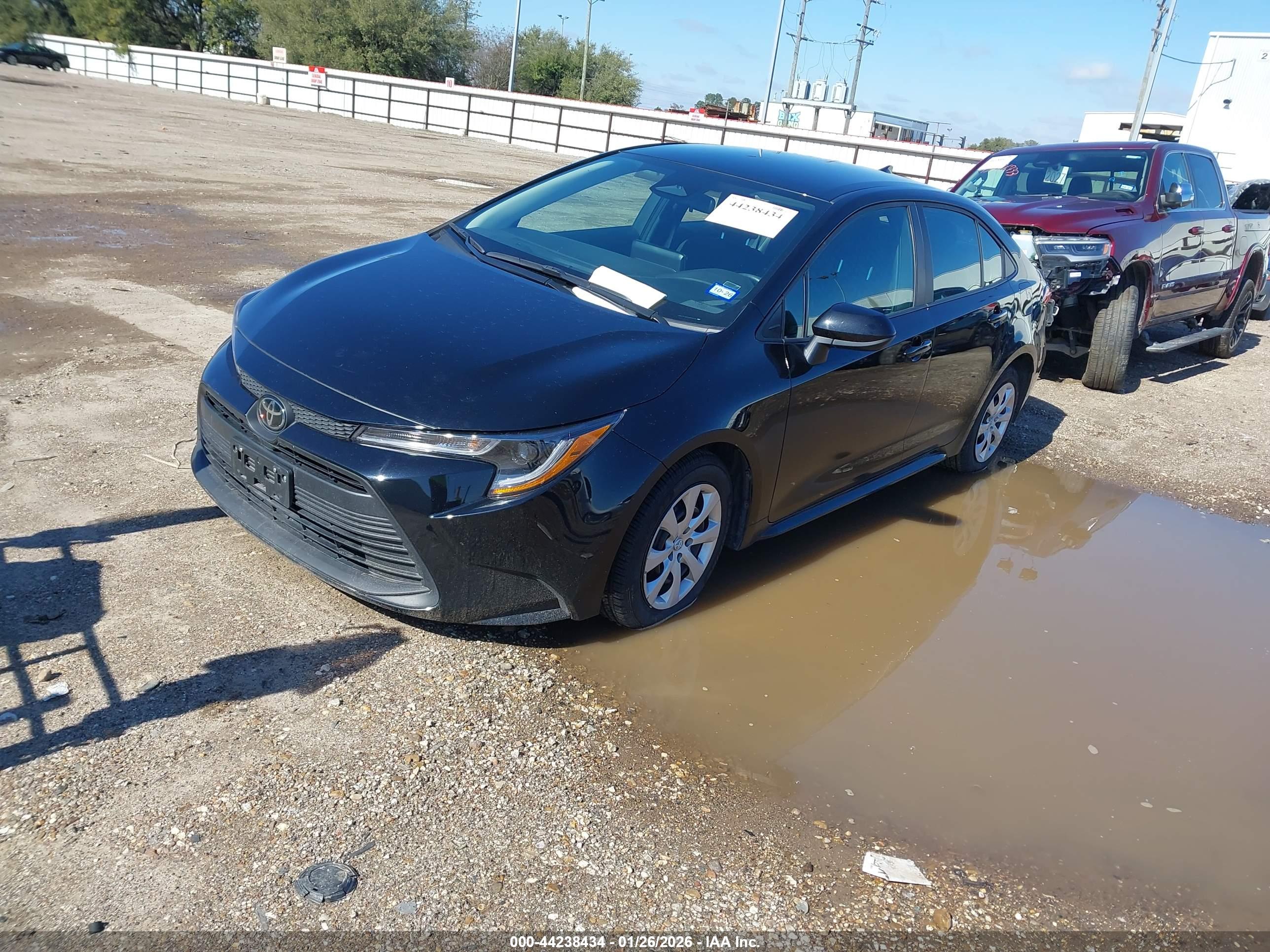 TOYOTA COROLLA image 2