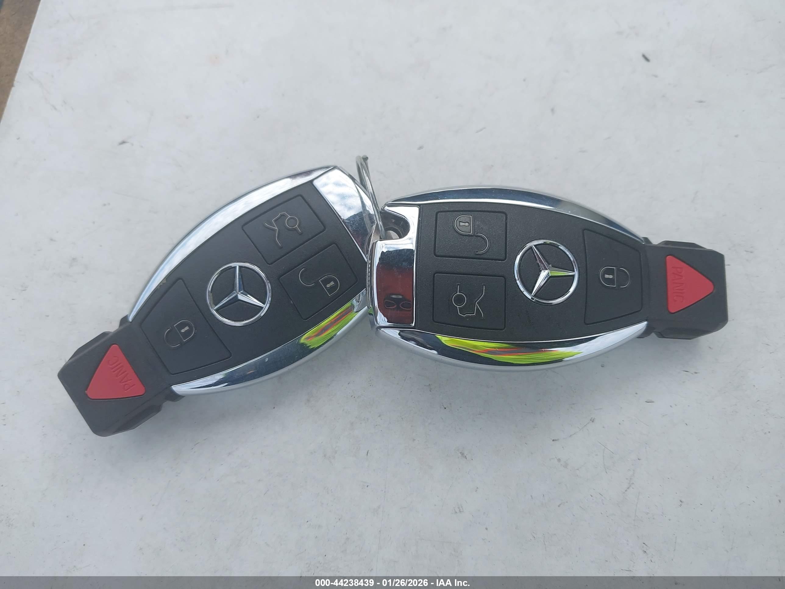 MERCEDES-BENZ C image 11