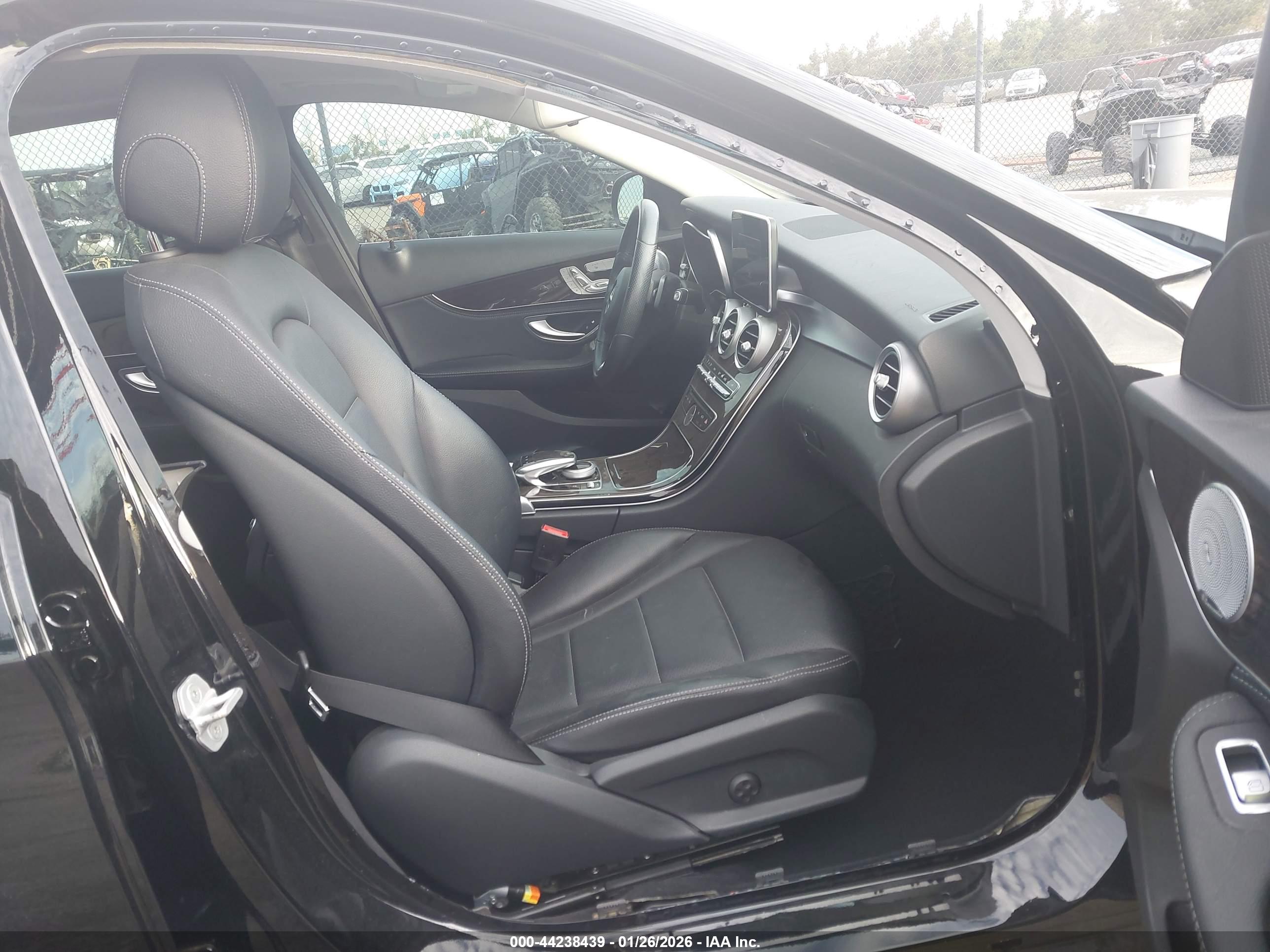MERCEDES-BENZ C image 5