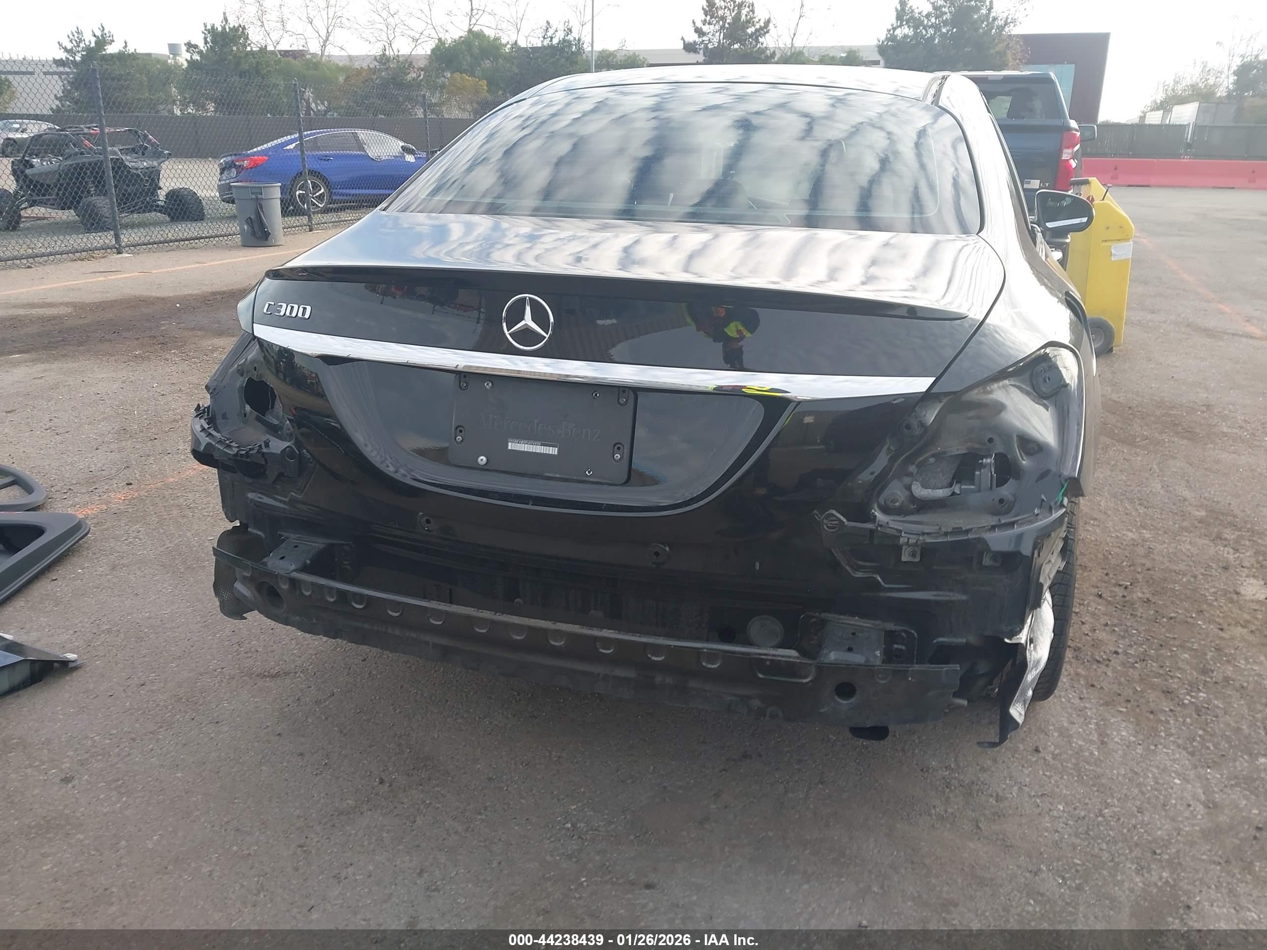 MERCEDES-BENZ C image 6
