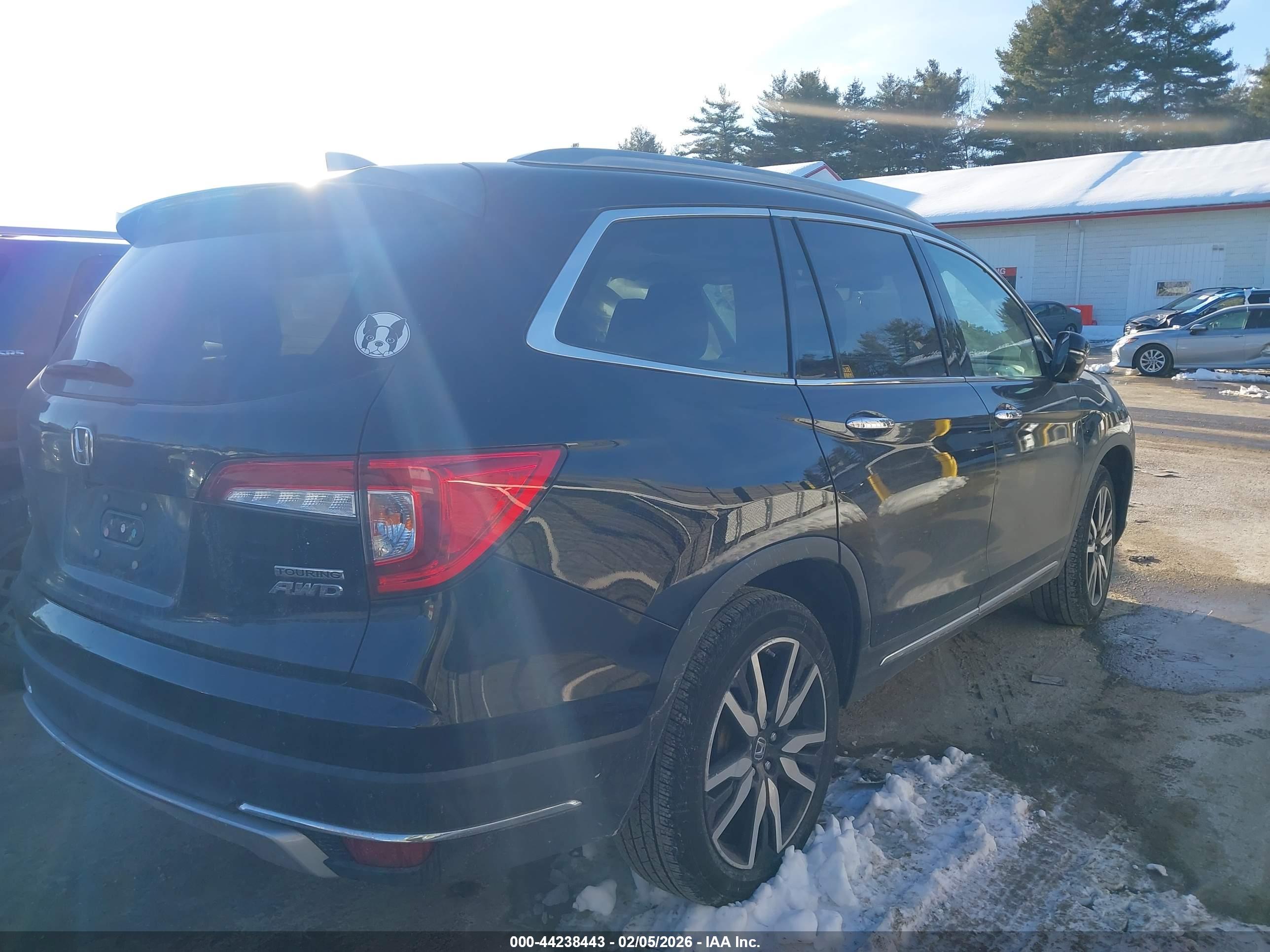 HONDA PILOT image 4
