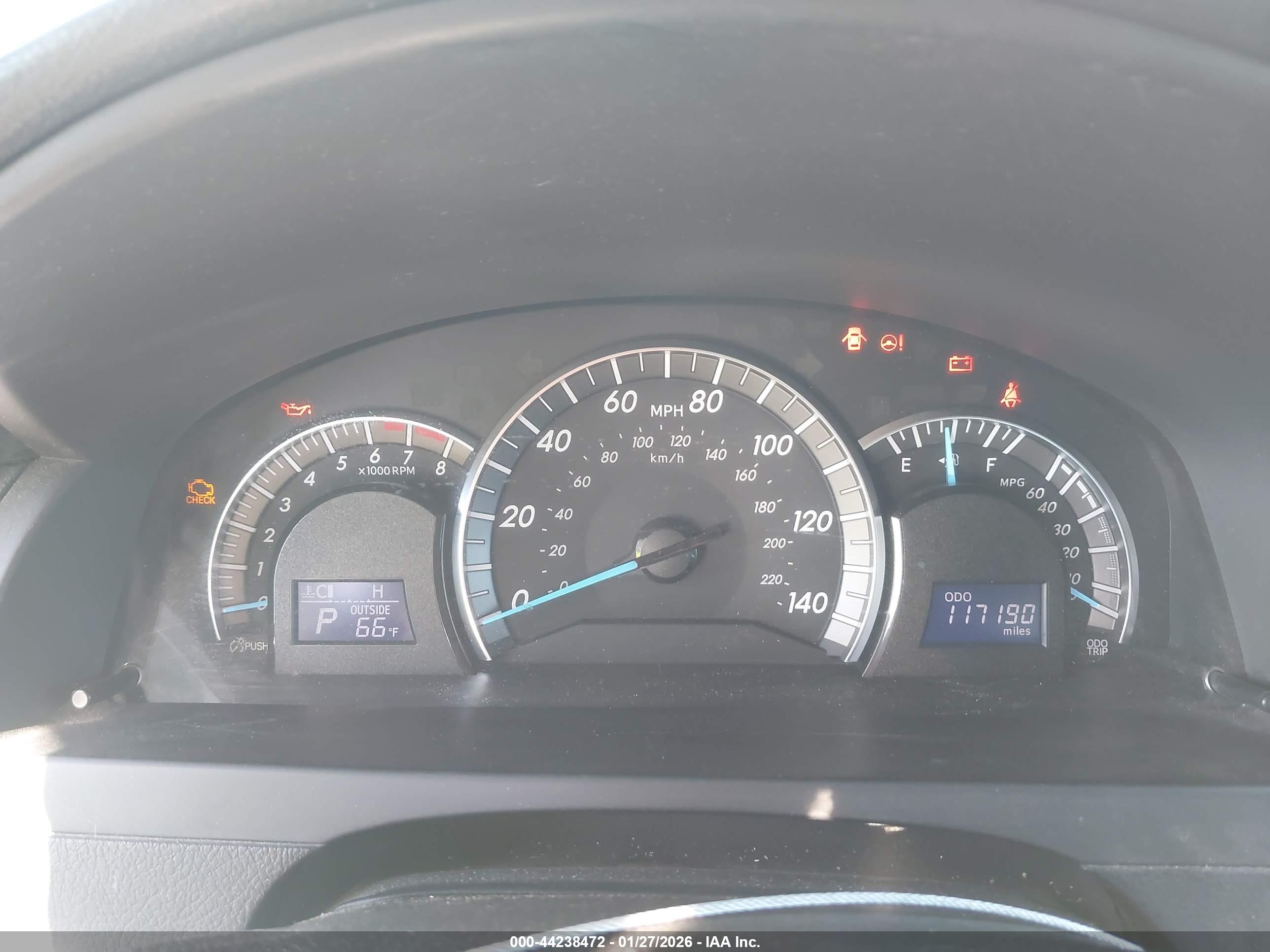 TOYOTA CAMRY image 7
