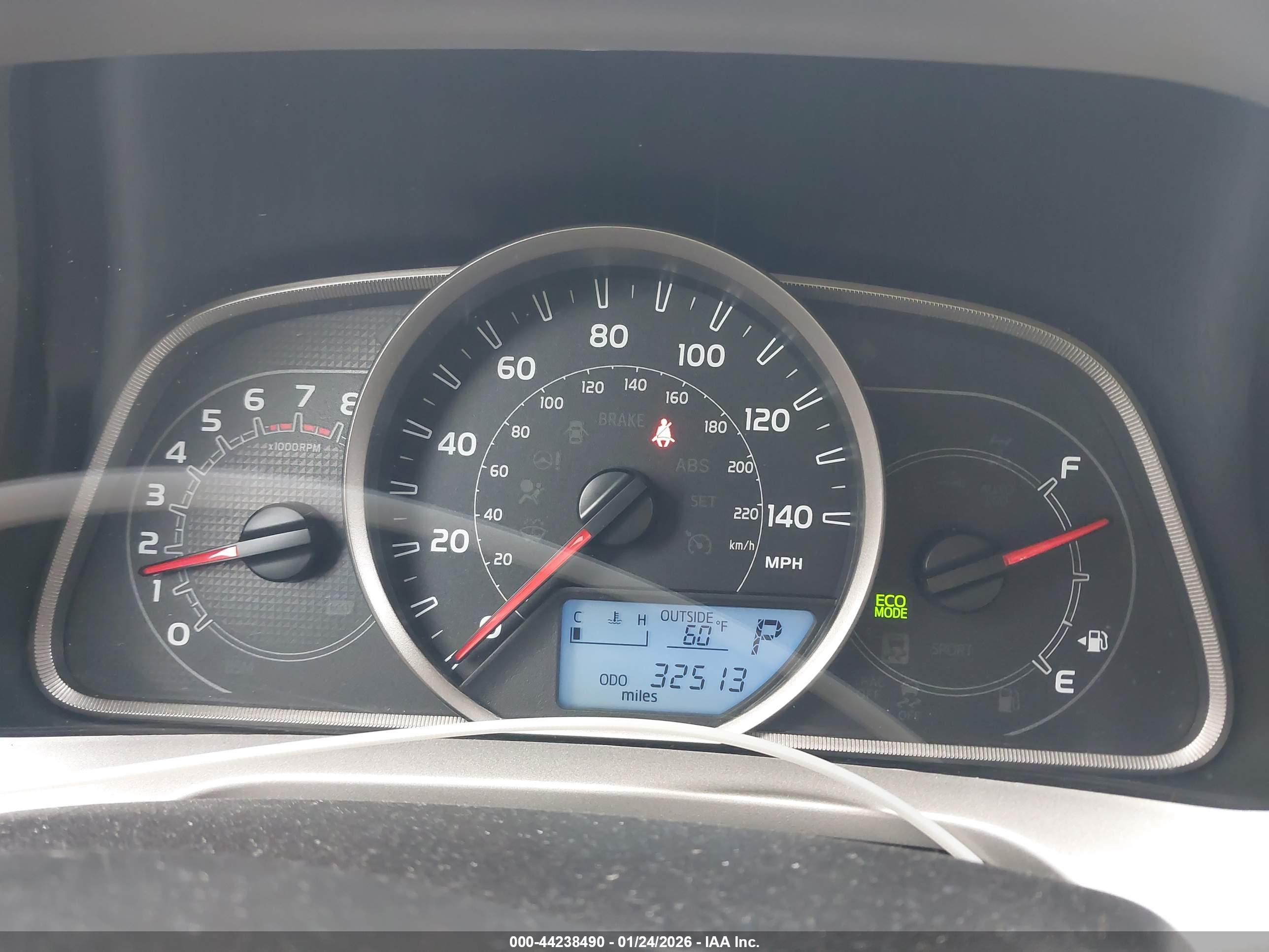 TOYOTA RAV4 image 7