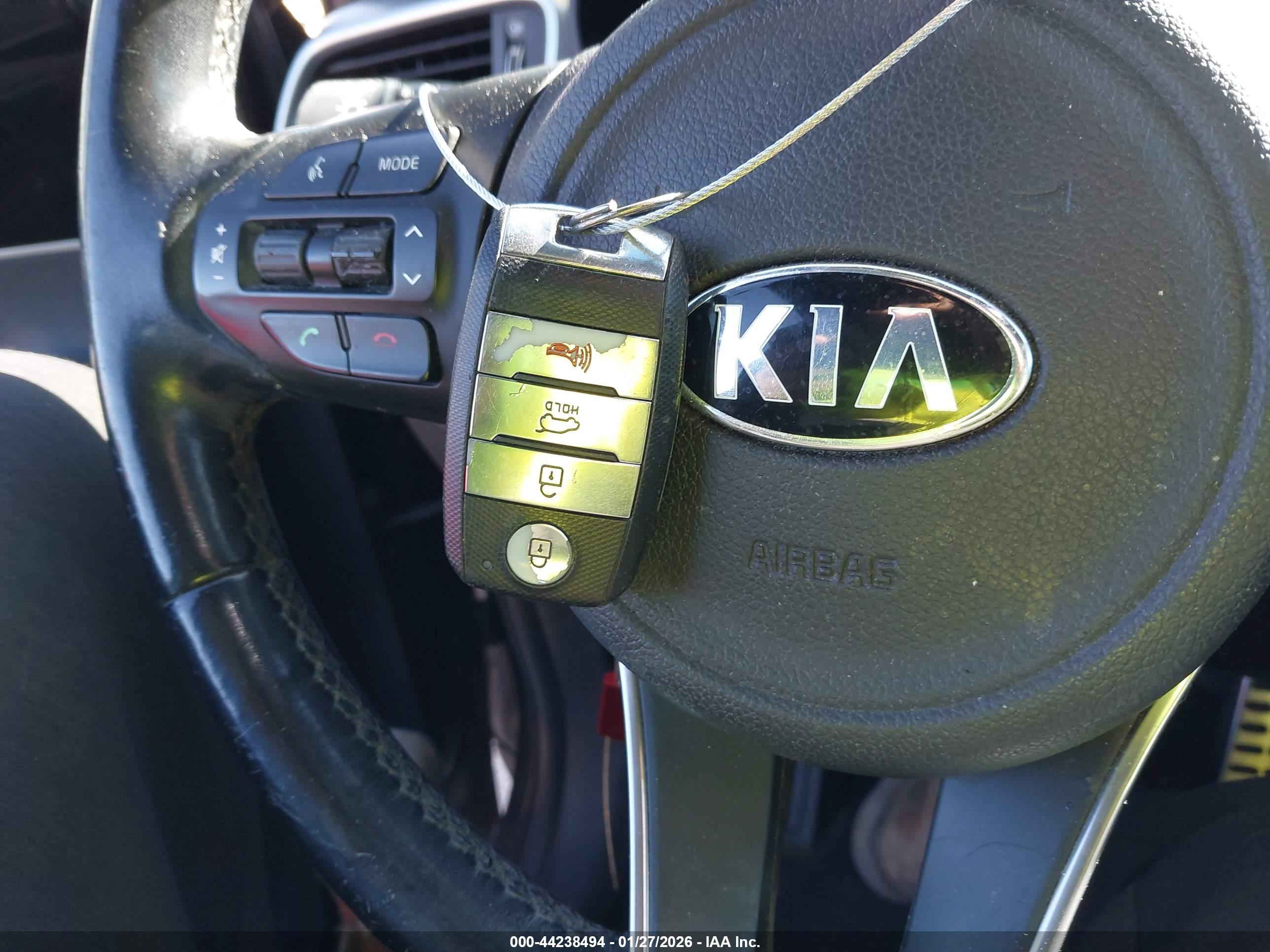 KIA SORENTO image 11