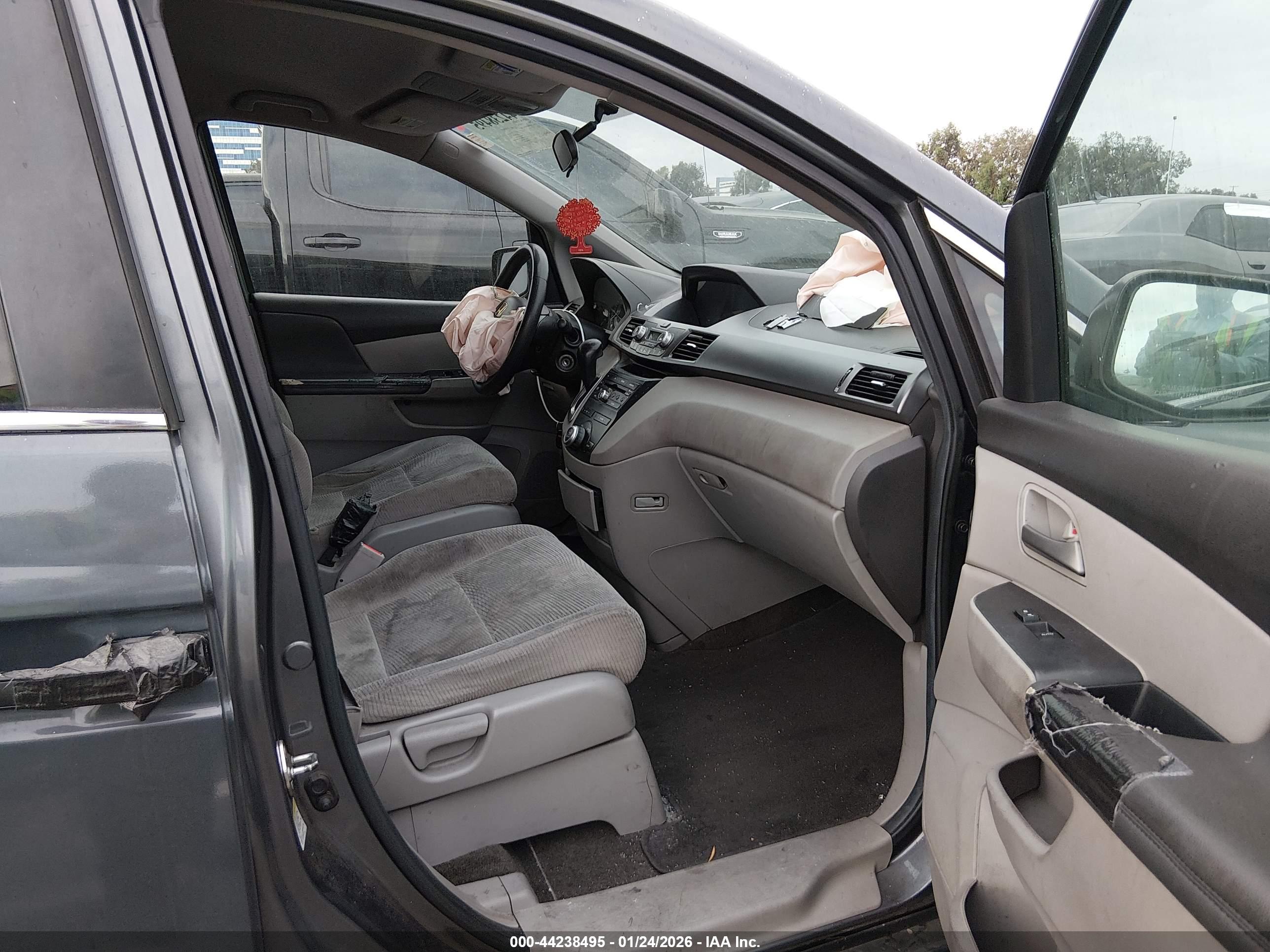 HONDA ODYSSEY image 5