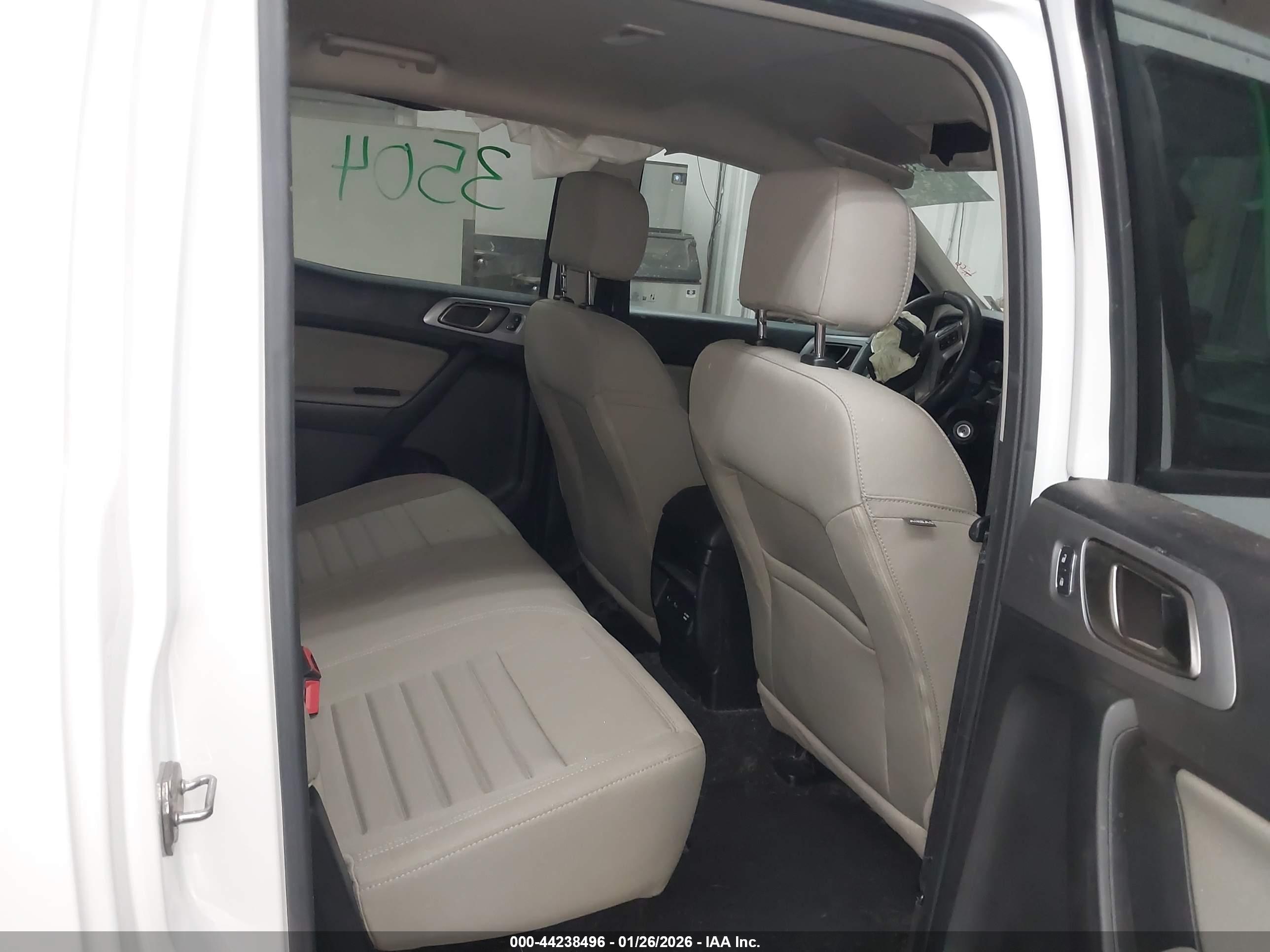 FORD RANGER image 8
