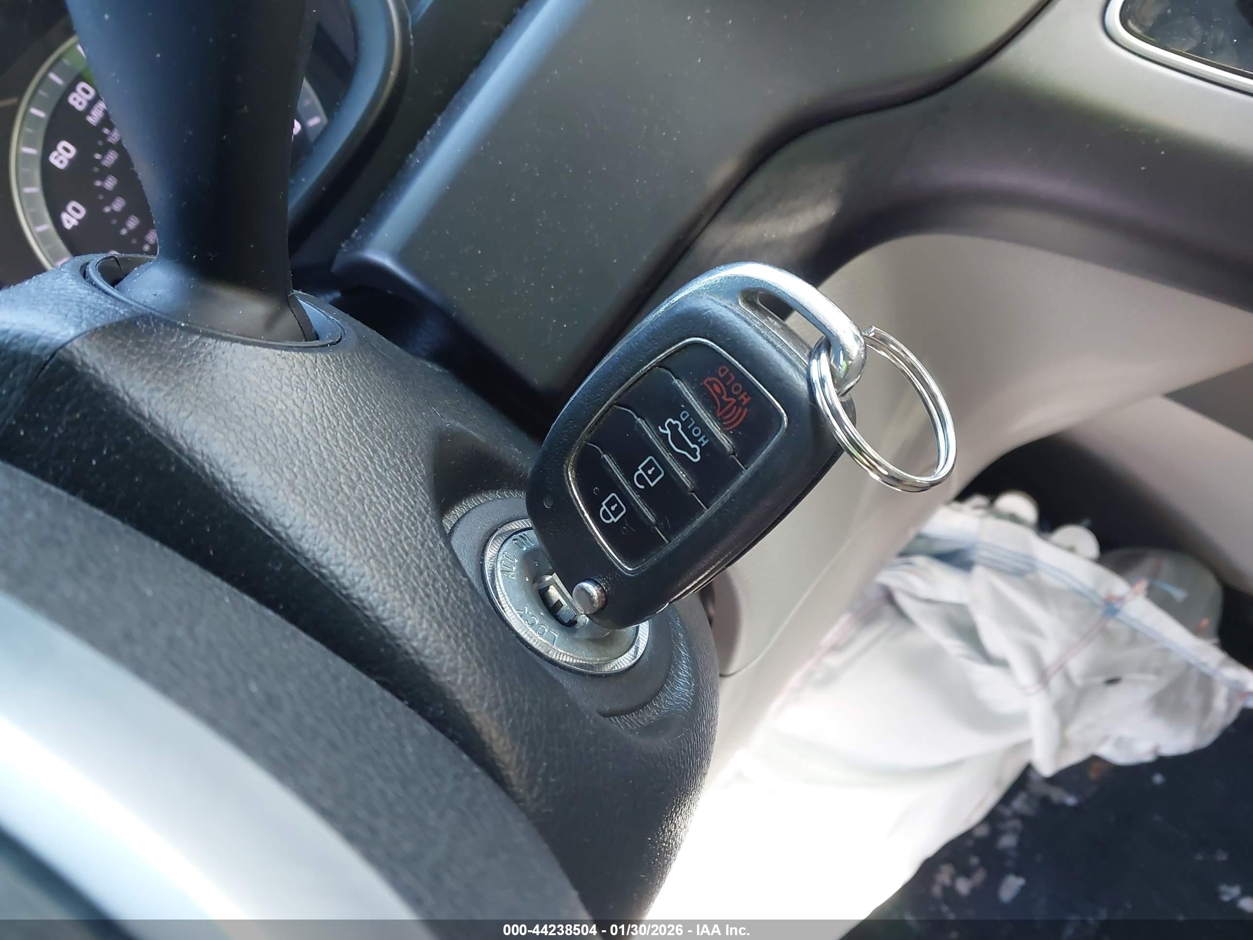 HYUNDAI SONATA image 11