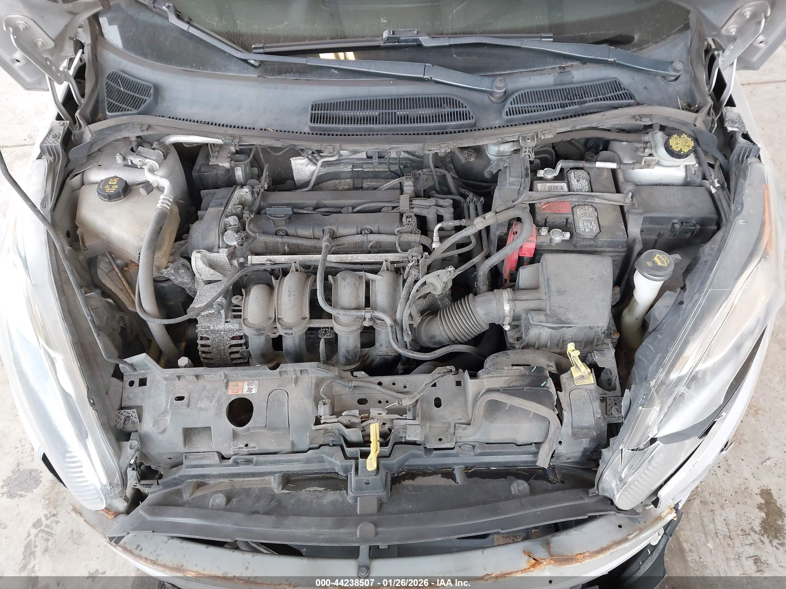 FORD FIESTA image 10