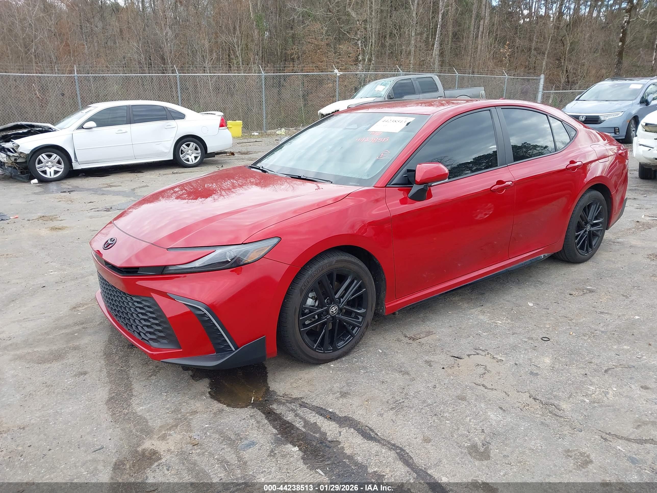 TOYOTA CAMRY image 2