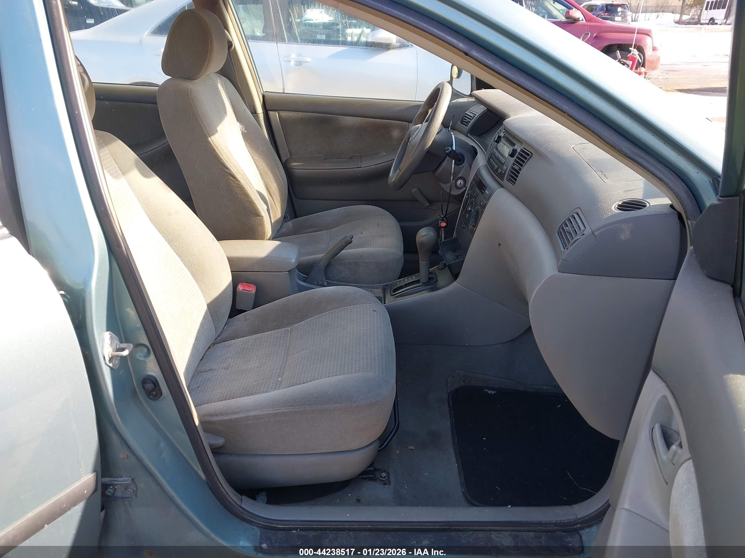 TOYOTA COROLLA image 5