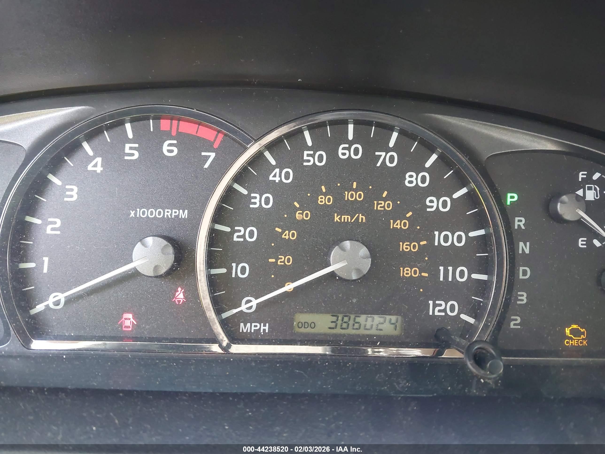 TOYOTA SEQUOIA image 7