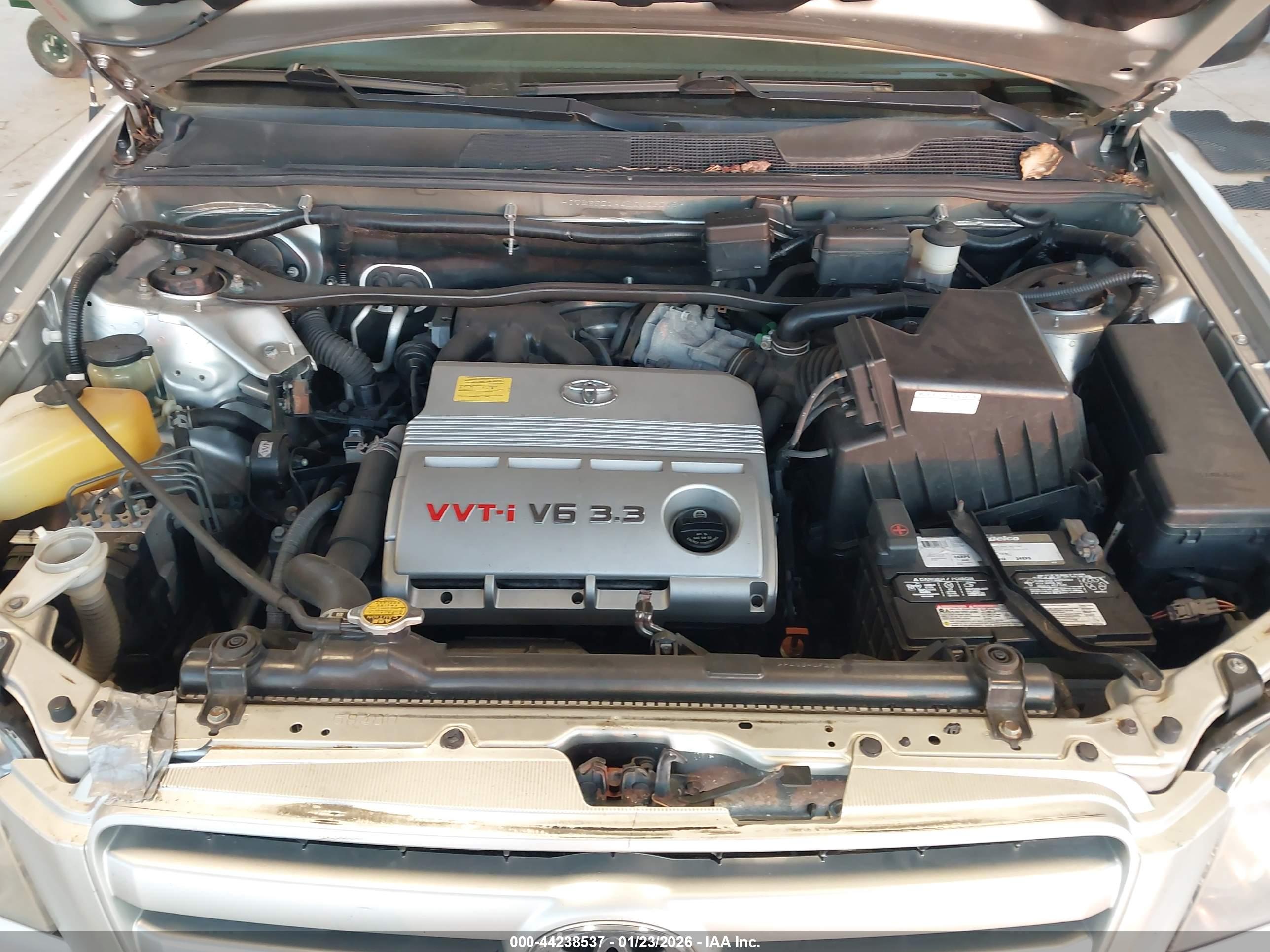 TOYOTA HIGHLANDER image 10