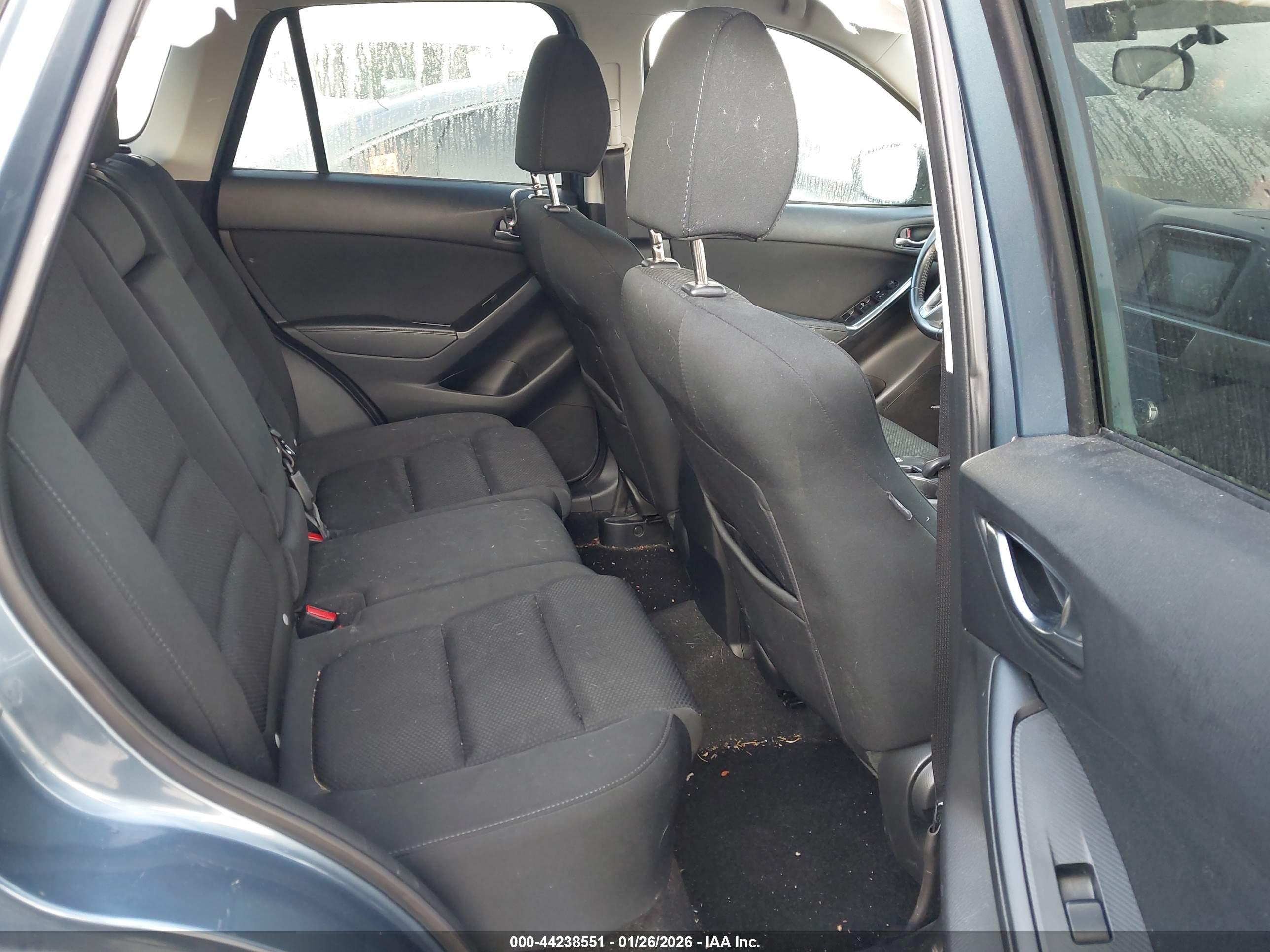 MAZDA CX-5 image 8