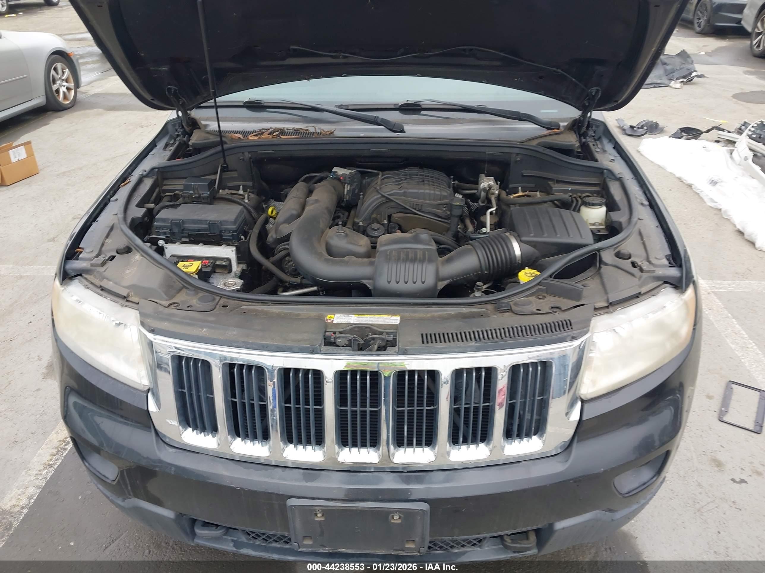 JEEP GRAND image 10