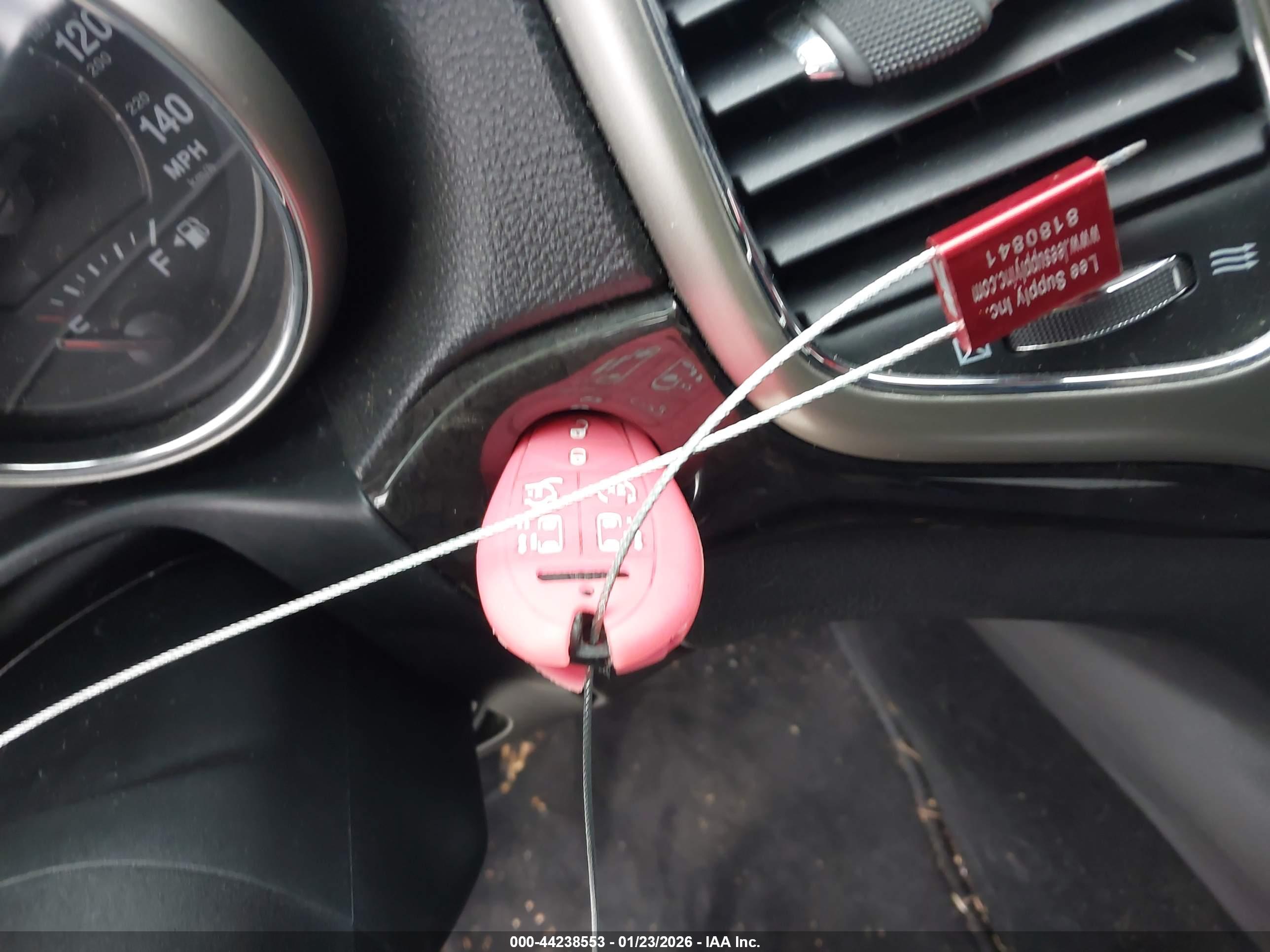 JEEP GRAND image 11