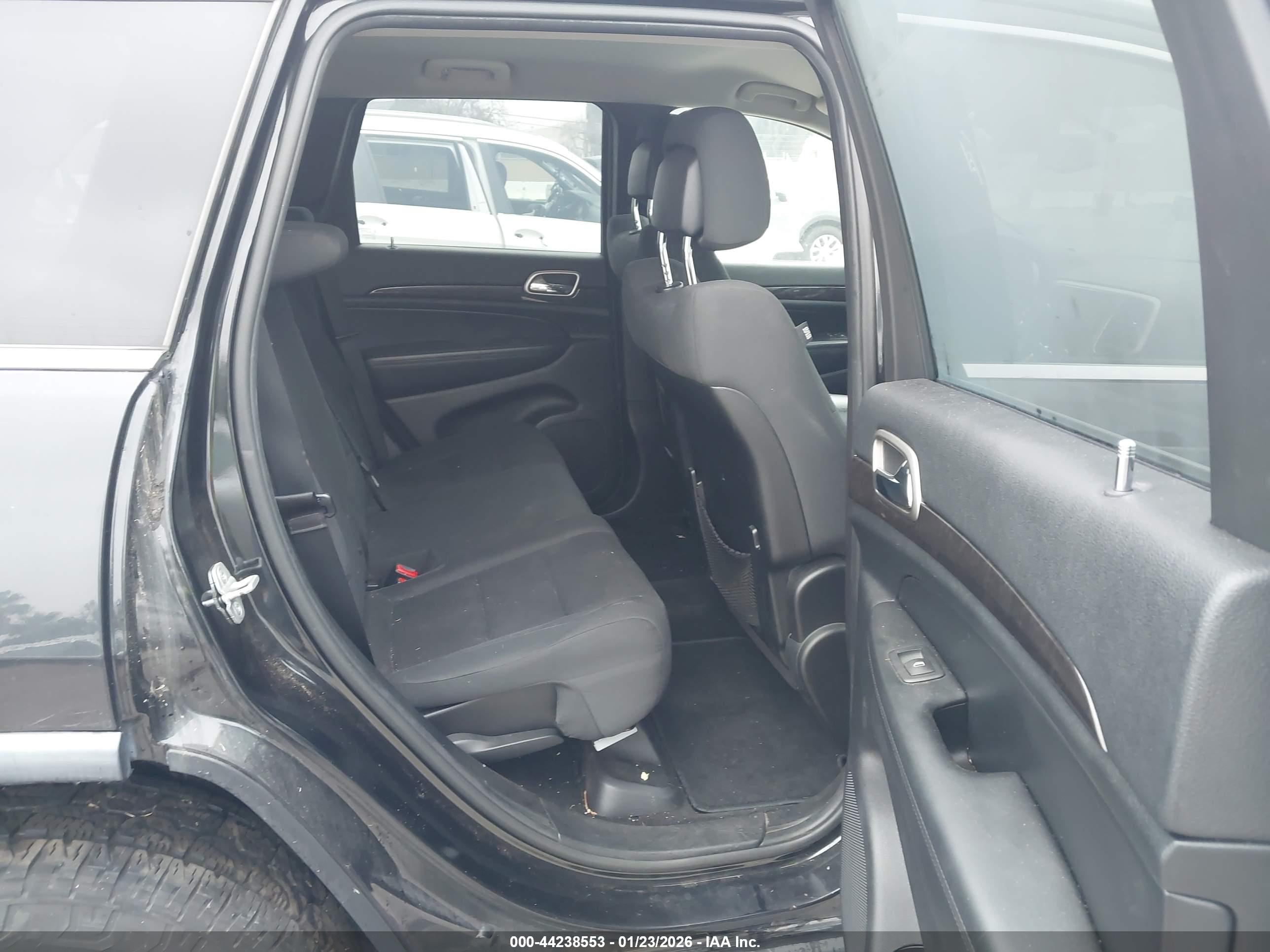 JEEP GRAND image 8