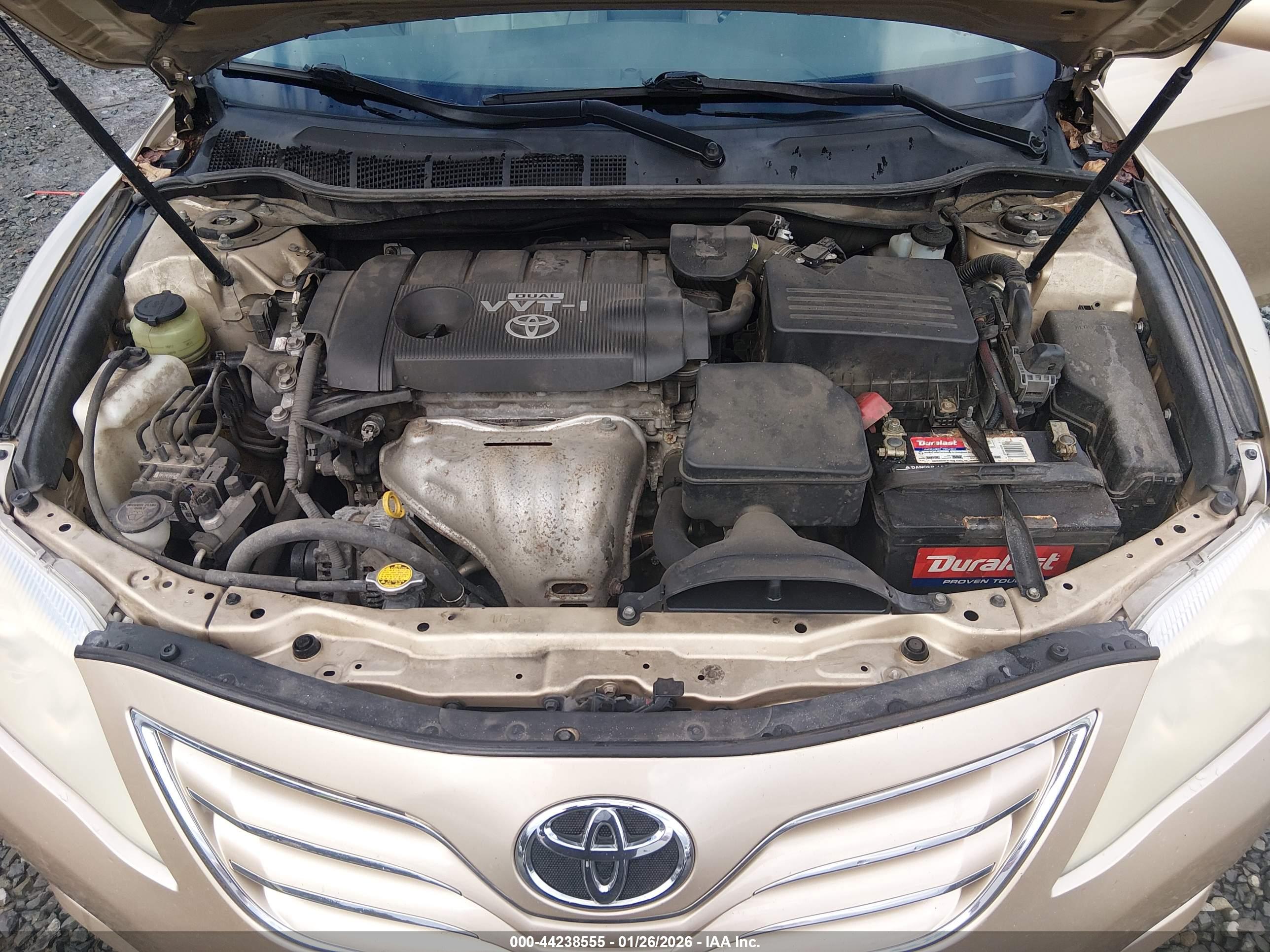 TOYOTA CAMRY image 10