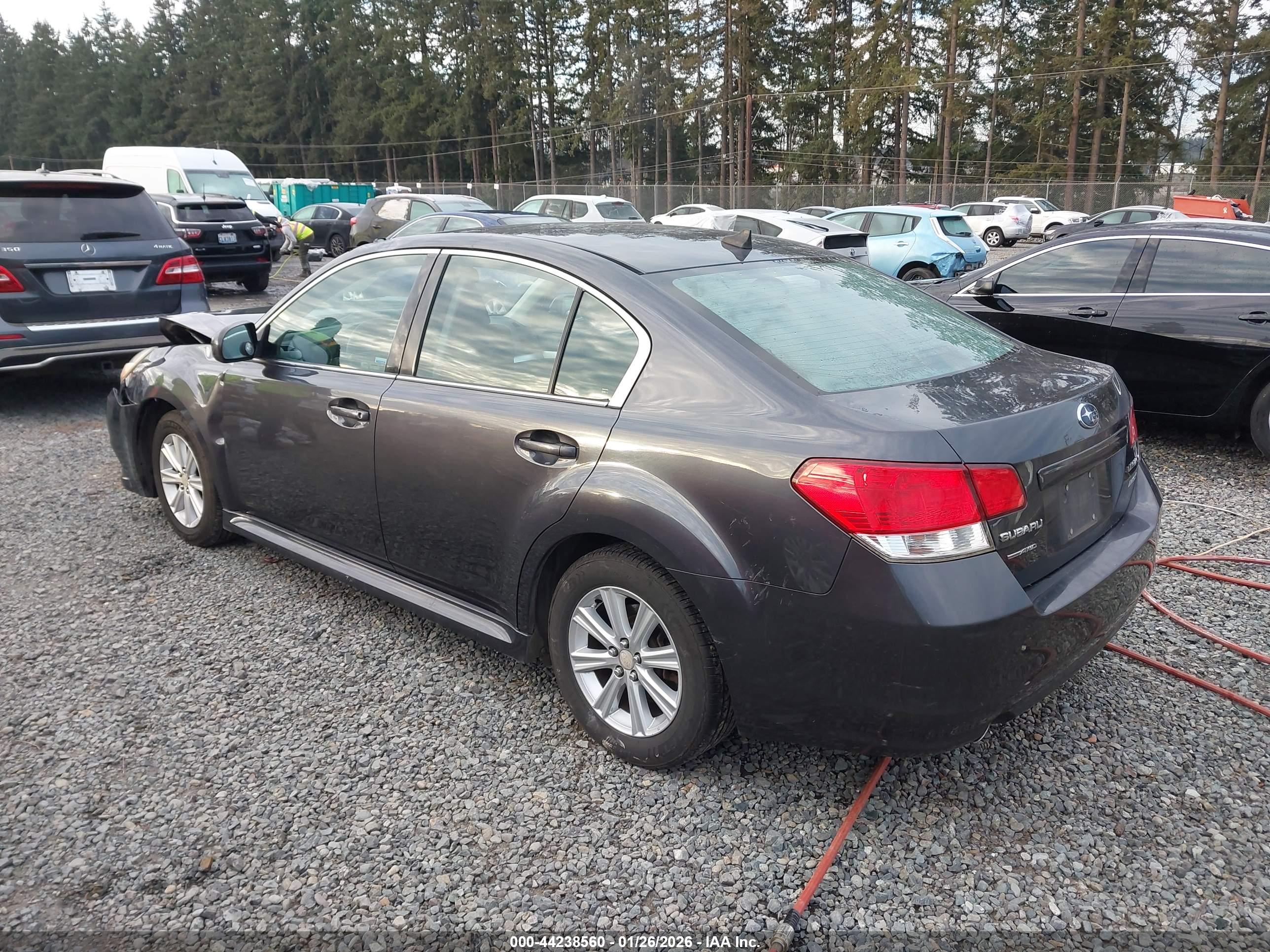 SUBARU LEGACY image 3