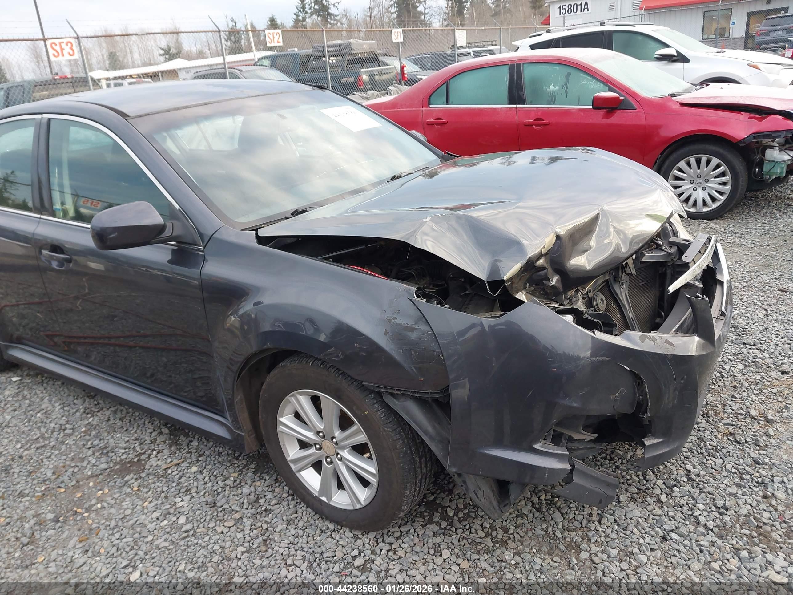 SUBARU LEGACY image 6