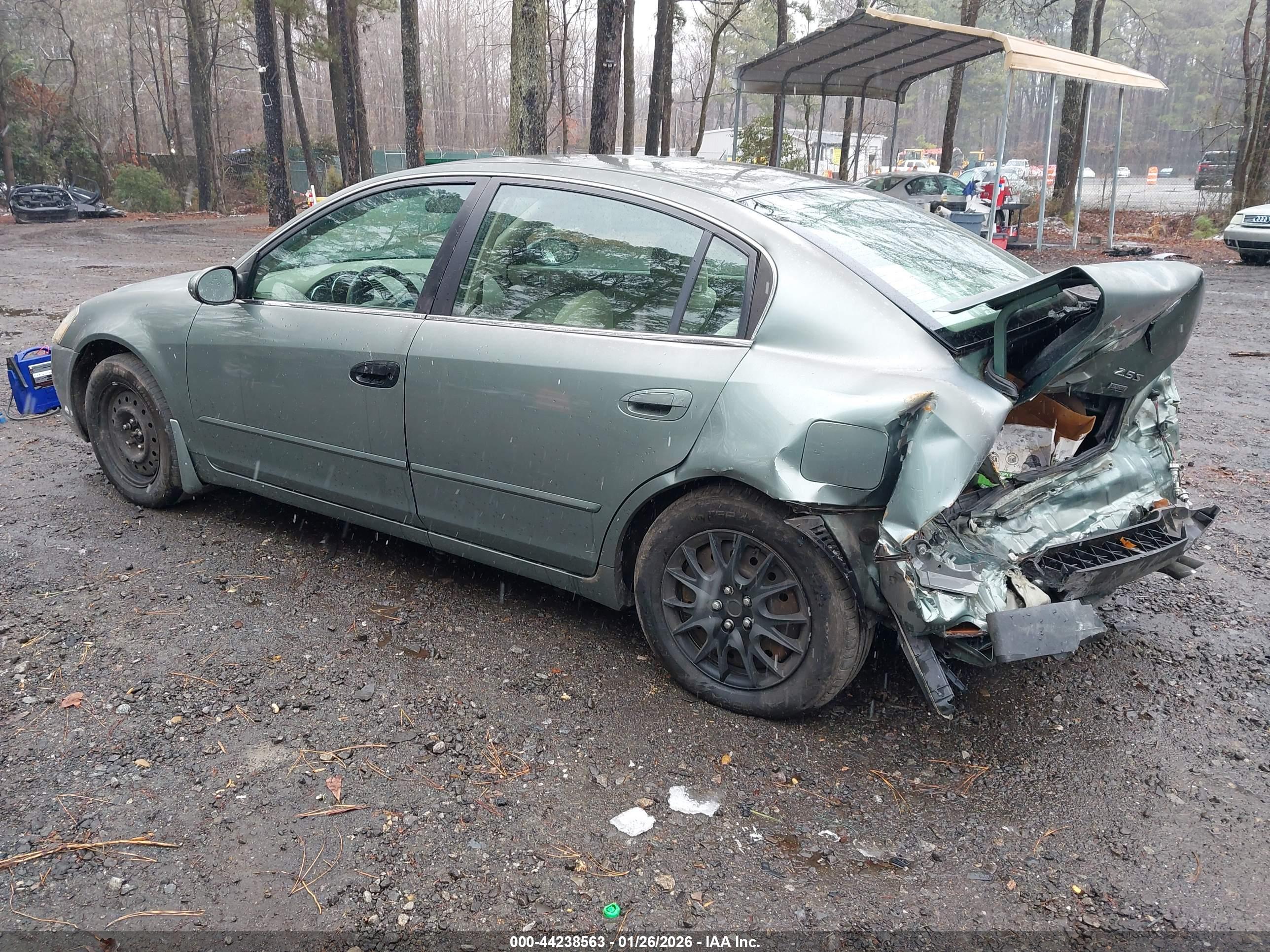 NISSAN ALTIMA image 3