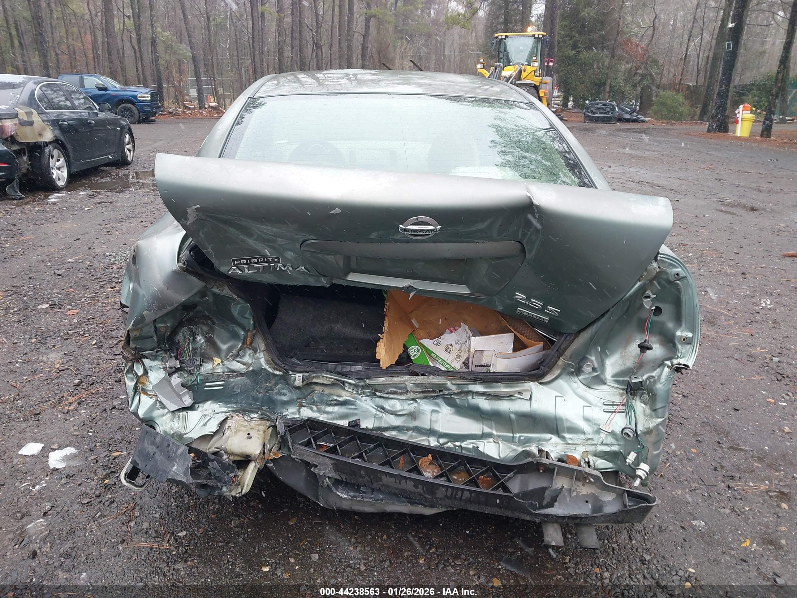 NISSAN ALTIMA image 6