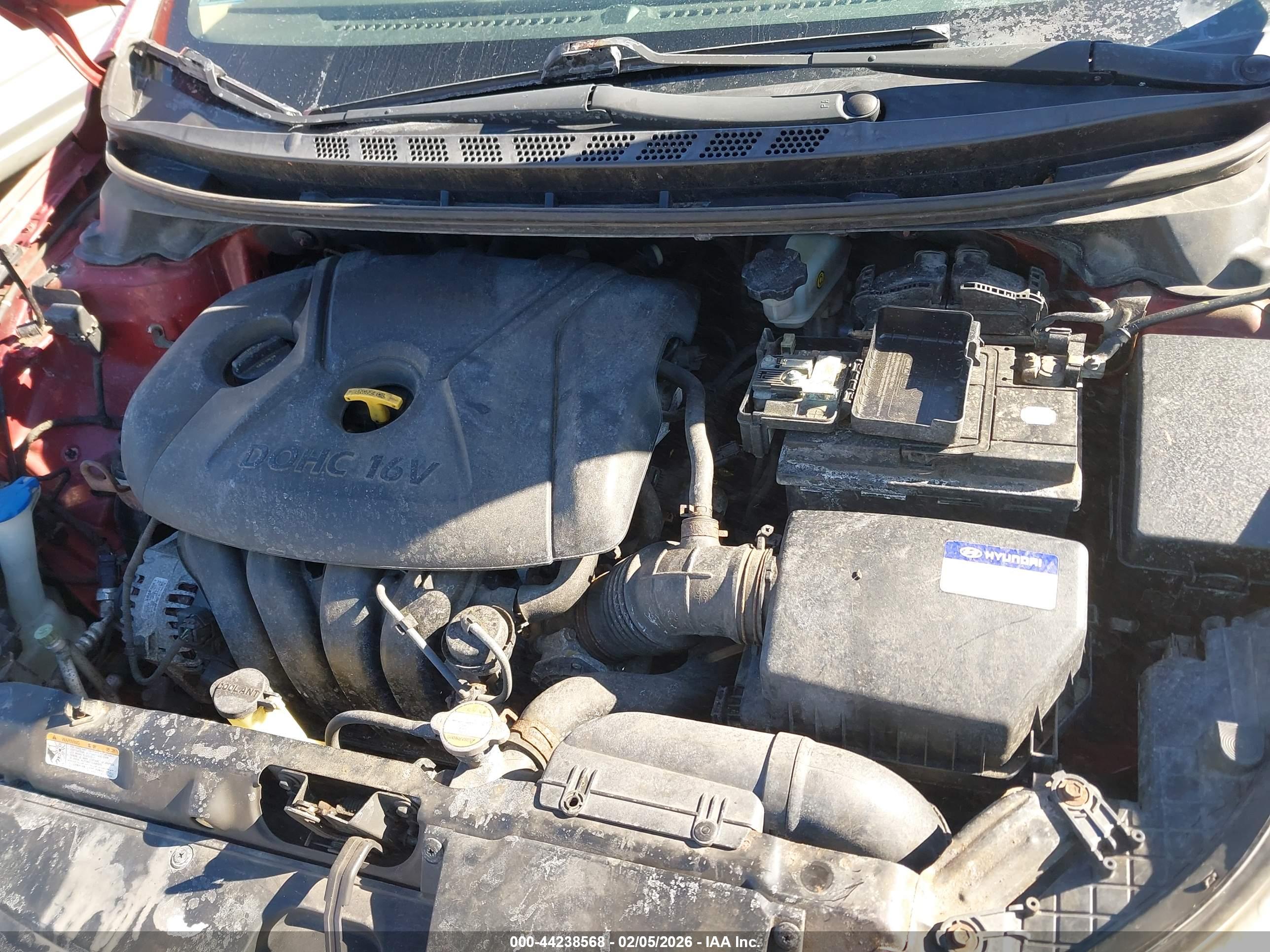 HYUNDAI ELANTRA image 10