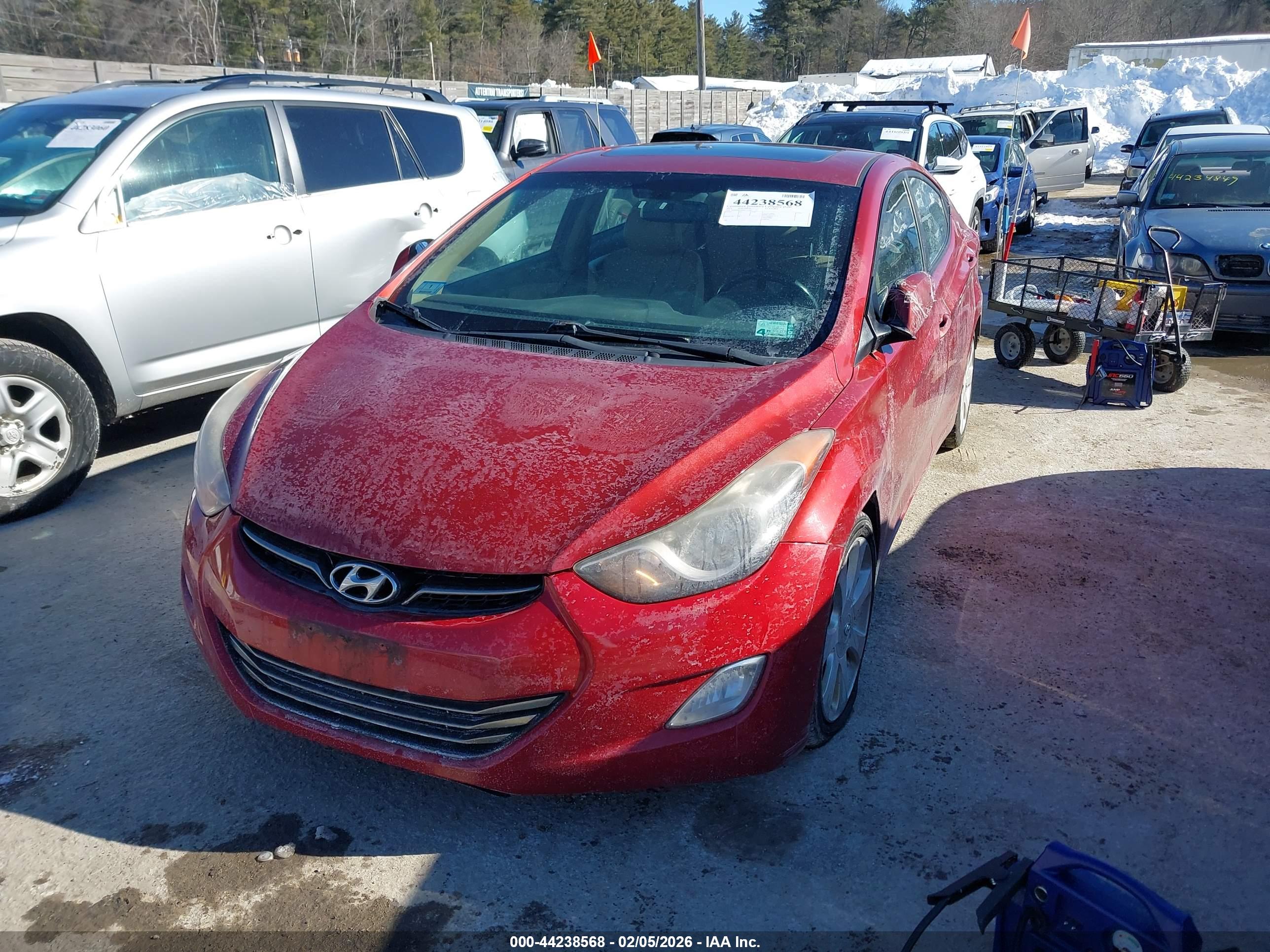 HYUNDAI ELANTRA image 2
