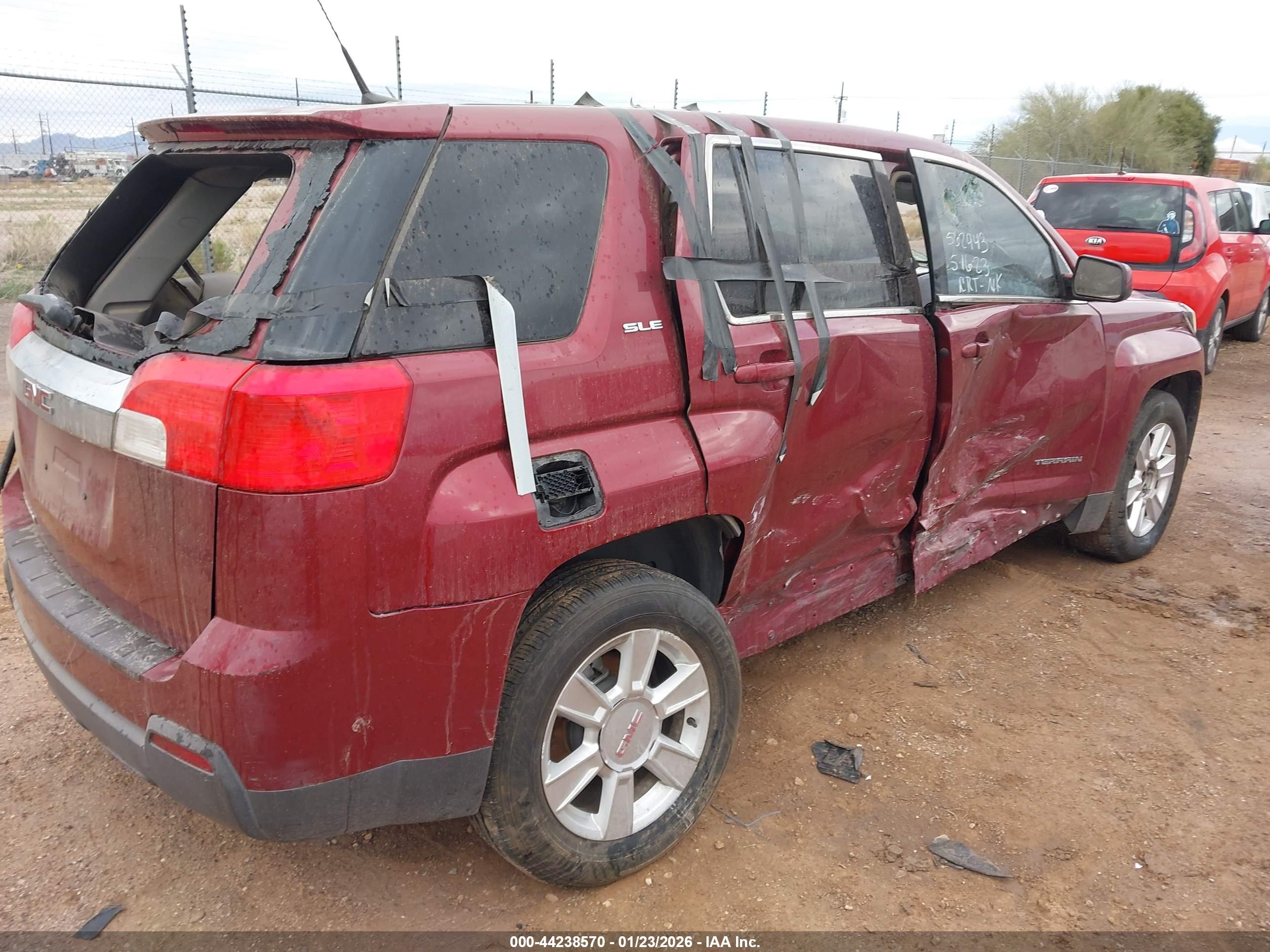 GMC TERRAIN image 4