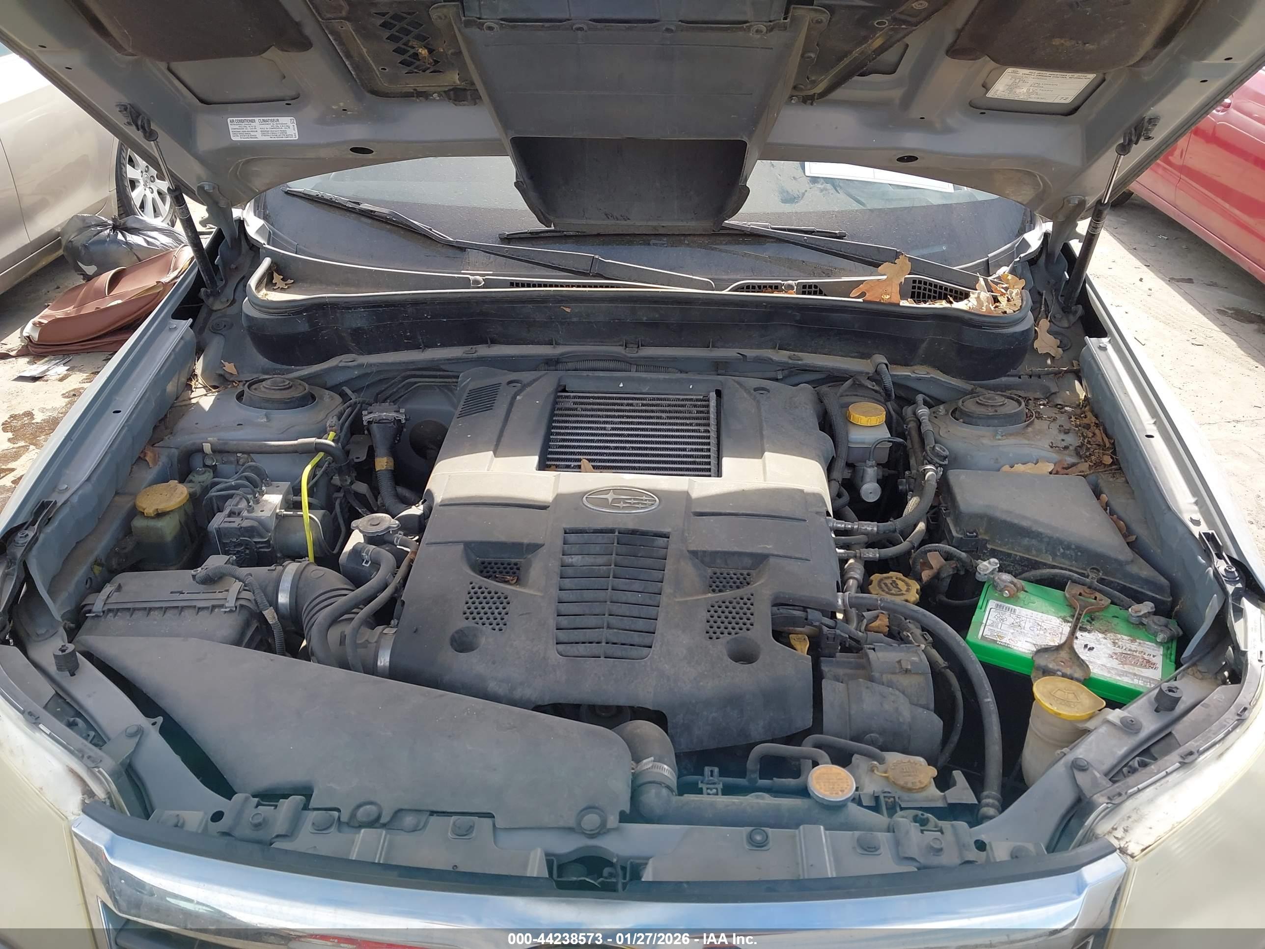 SUBARU FORESTER image 10