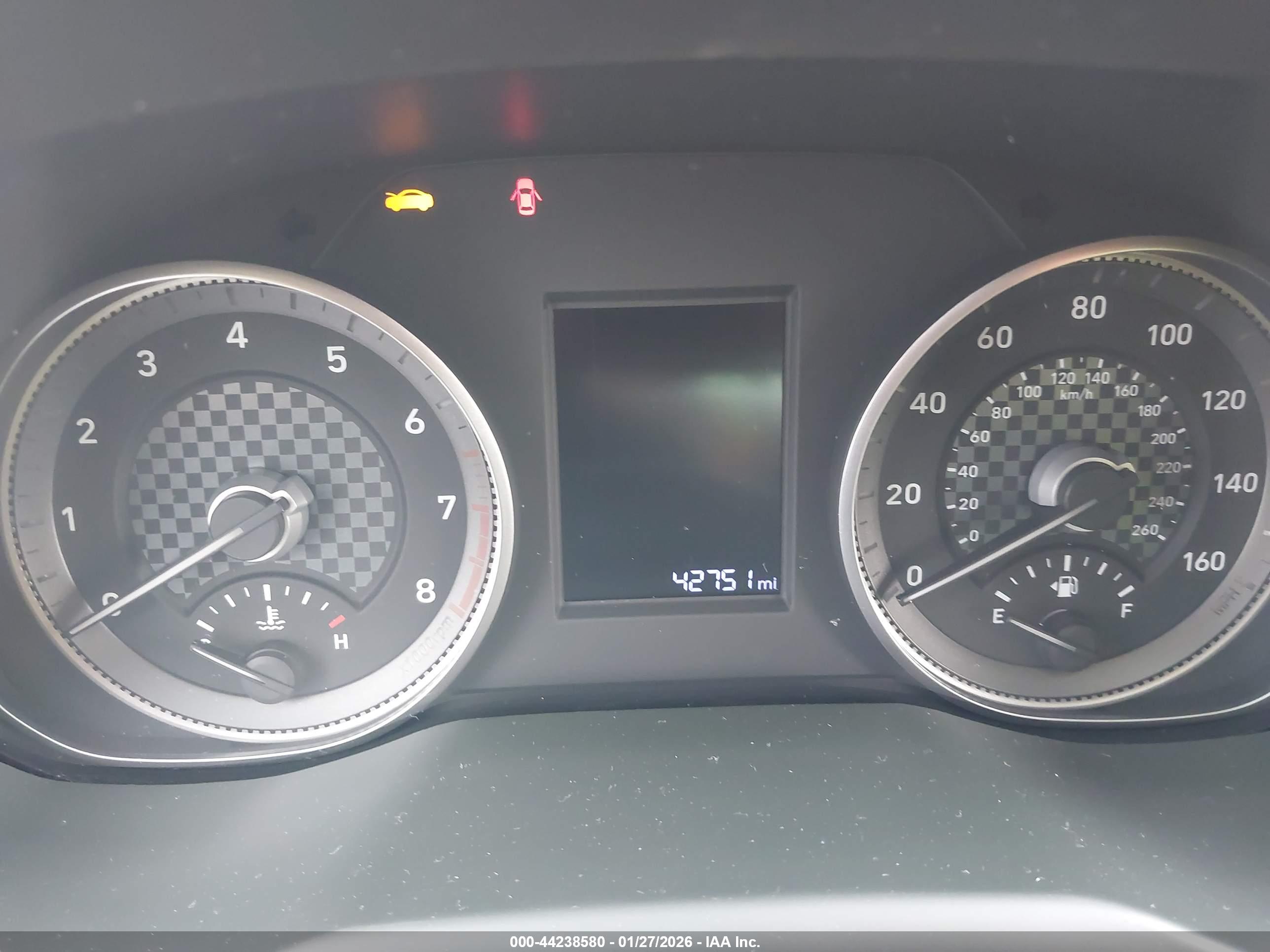 HYUNDAI ELANTRA image 7