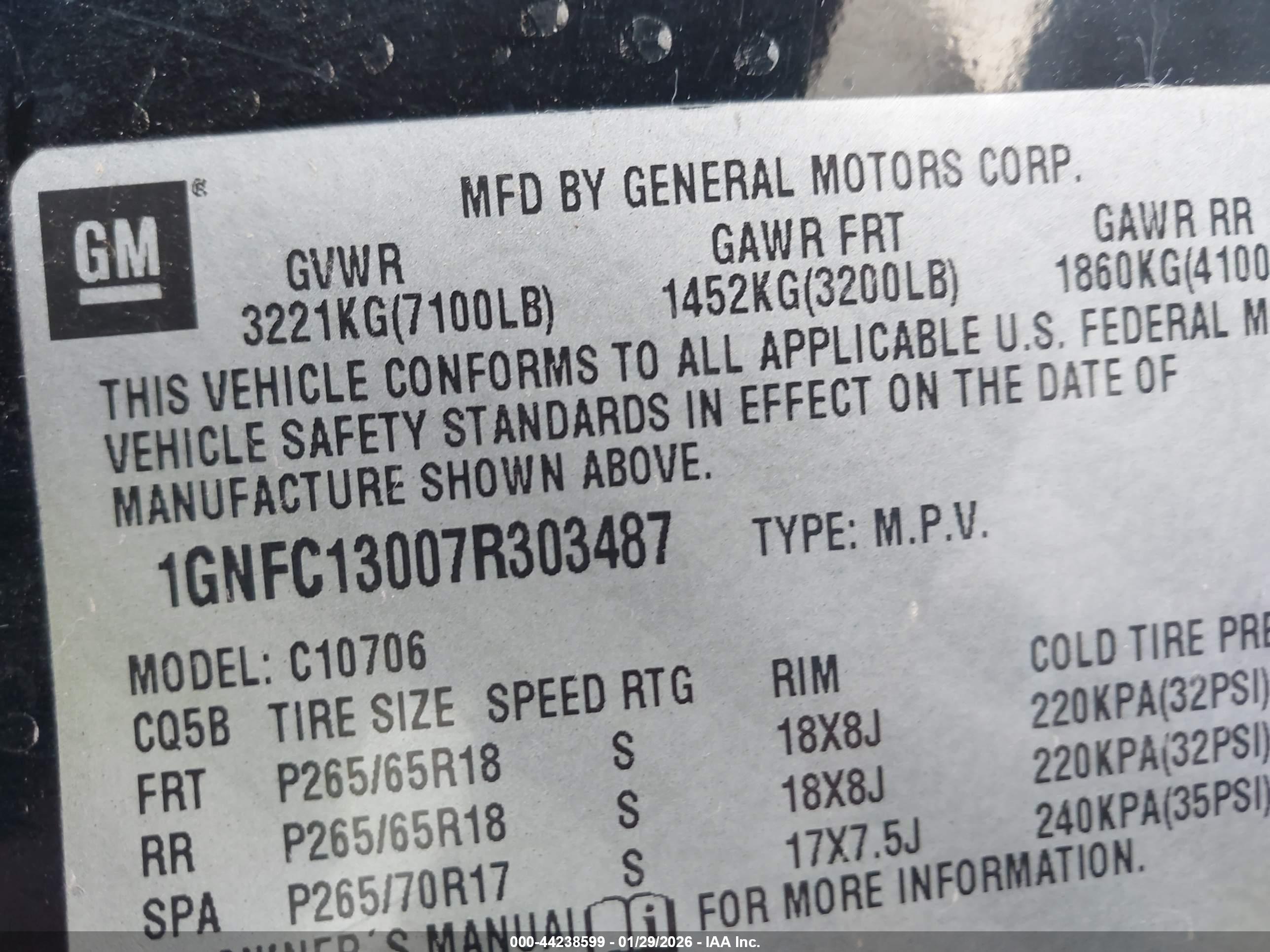 CHEVROLET TAHOE image 9