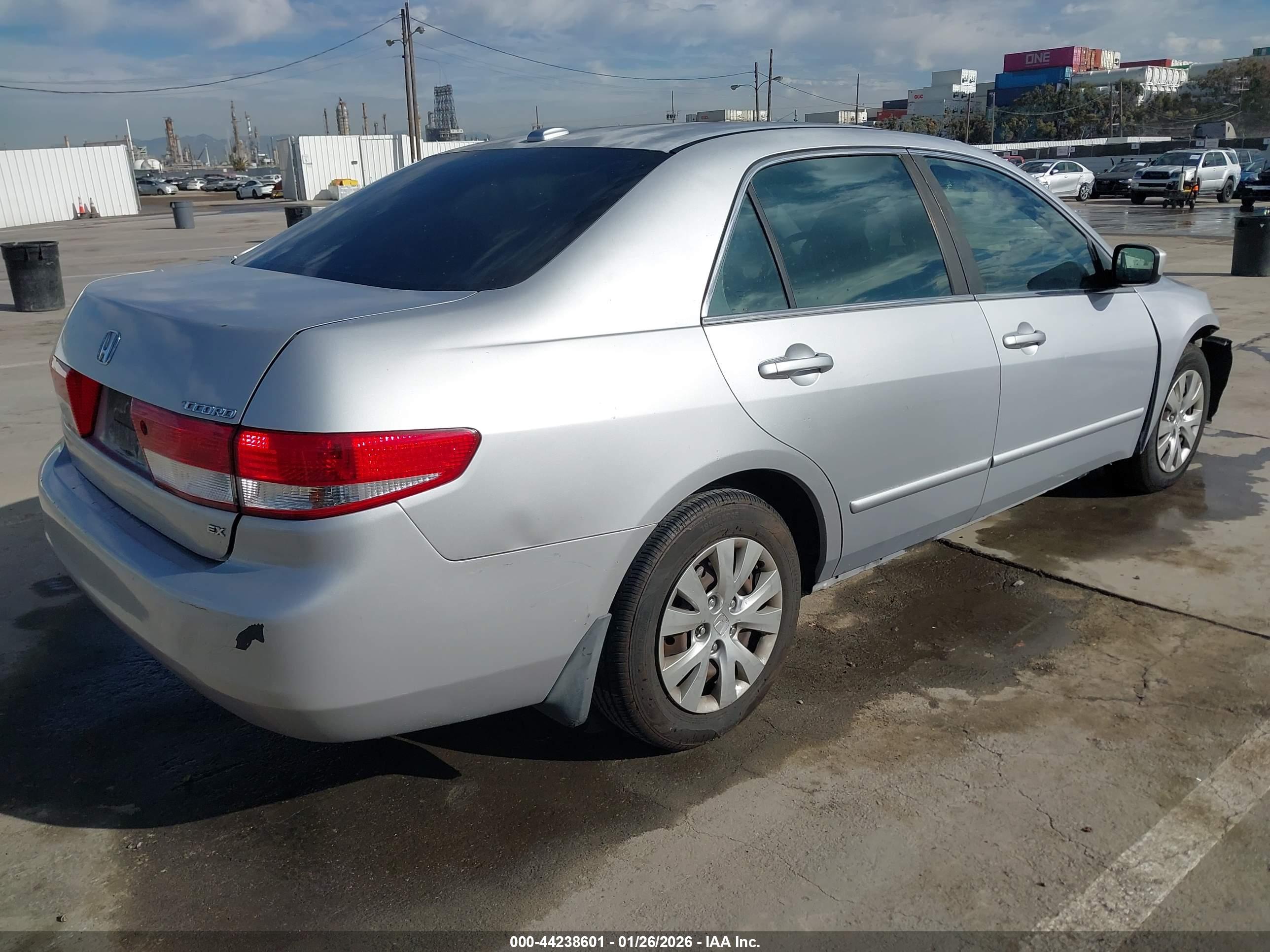 HONDA ACCORD image 4