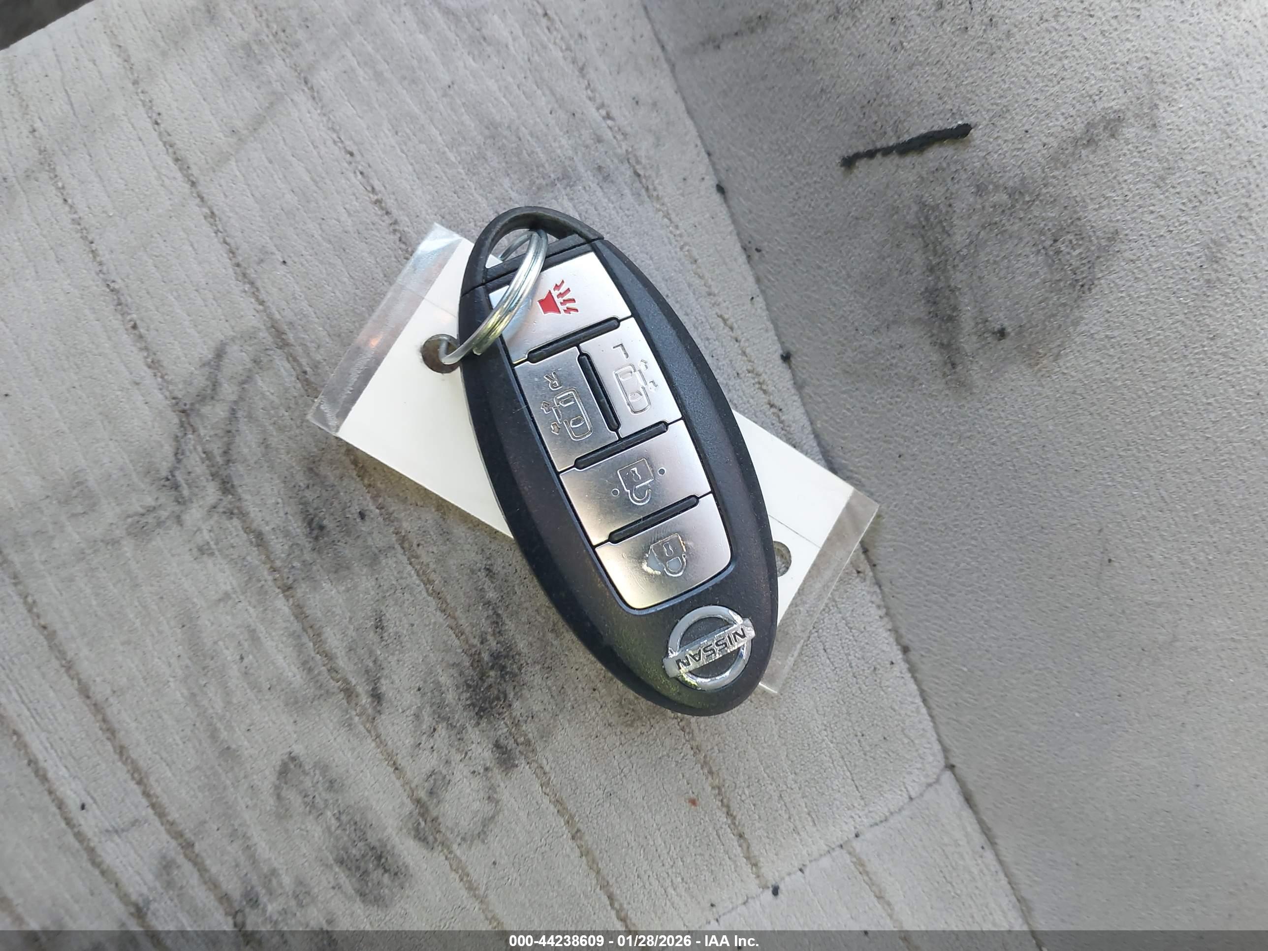 NISSAN QUEST image 11
