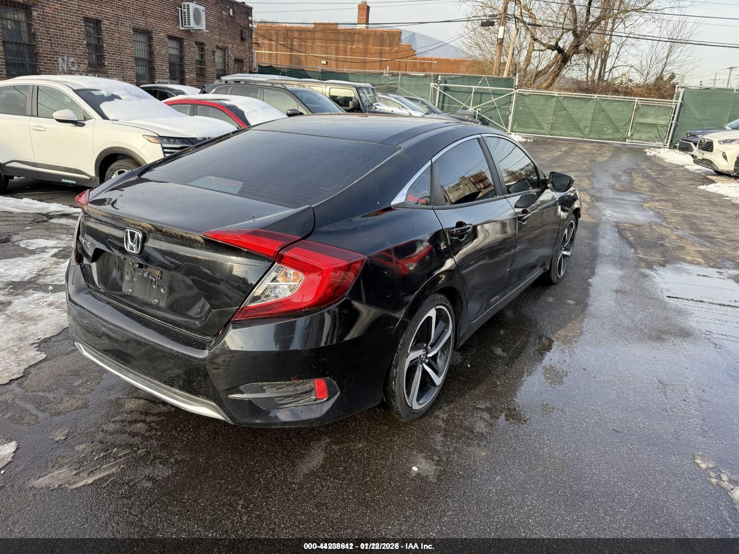 HONDA CIVIC image 4